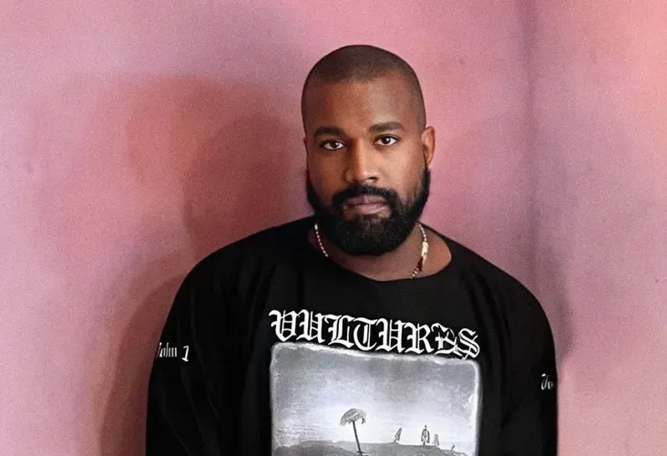 Kanye West keert terug in de miljardairsclub en hij wil dat iedereen het weet