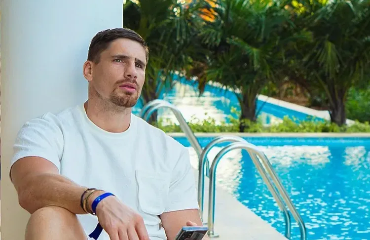 Rico Verhoeven wil na zijn carrière de filmwereld in en heeft een rol op zijn bucketlist: “Als ik een Marvel superheld mag spelen..."