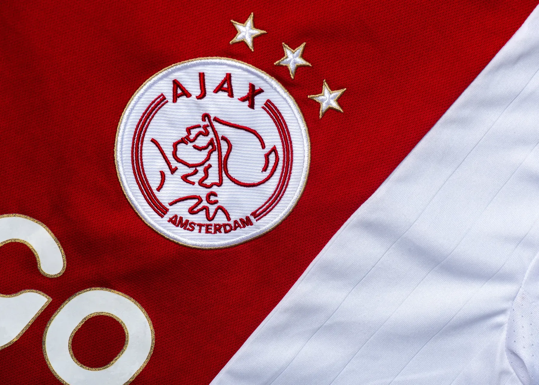 Ajax-spits werkt samen met Premier League collega op nieuwe track Don't Shoot