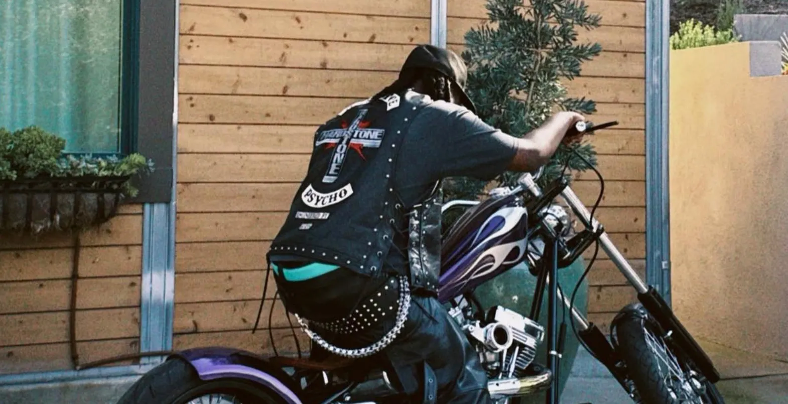 Don Toliver laat langverwacht album Hardstone Psycho los met o.a. Kodack Black, Travis Scott en Future