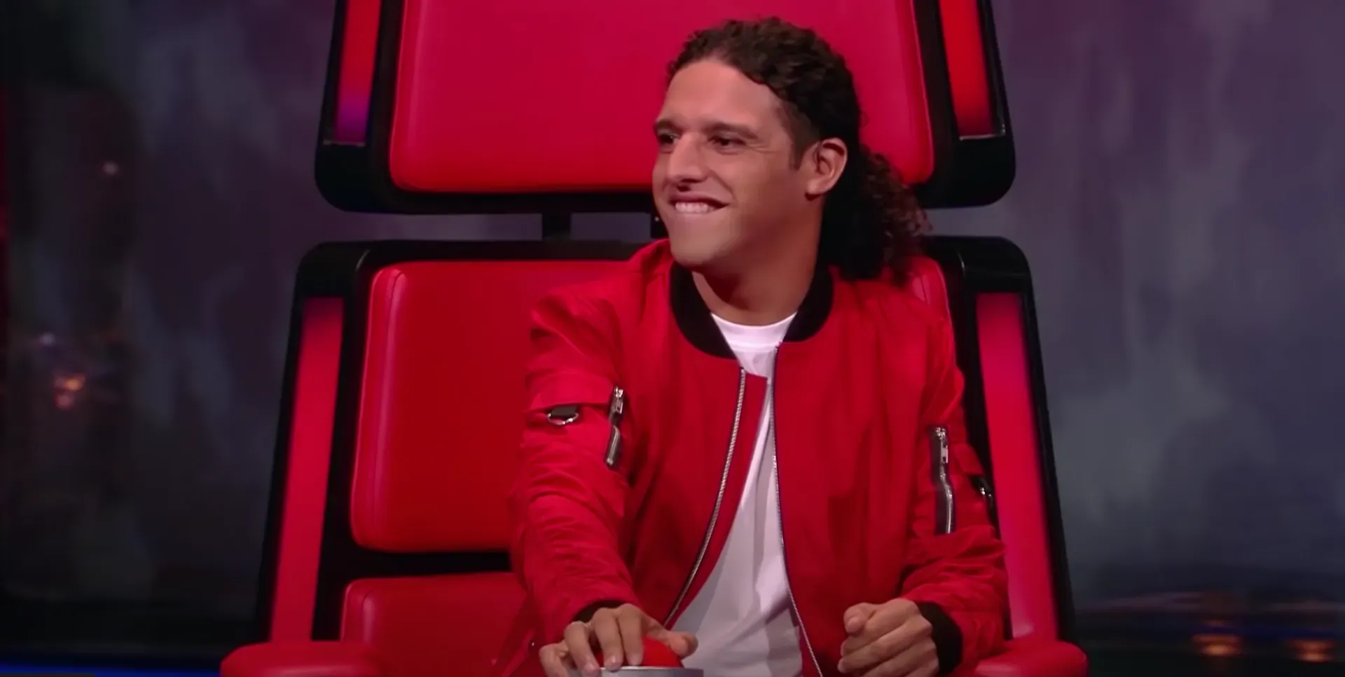 Ali B kan niet geloven dat deelneemster van The Voice aangifte heeft gedaan: "We hadden een stiekeme affaire"
