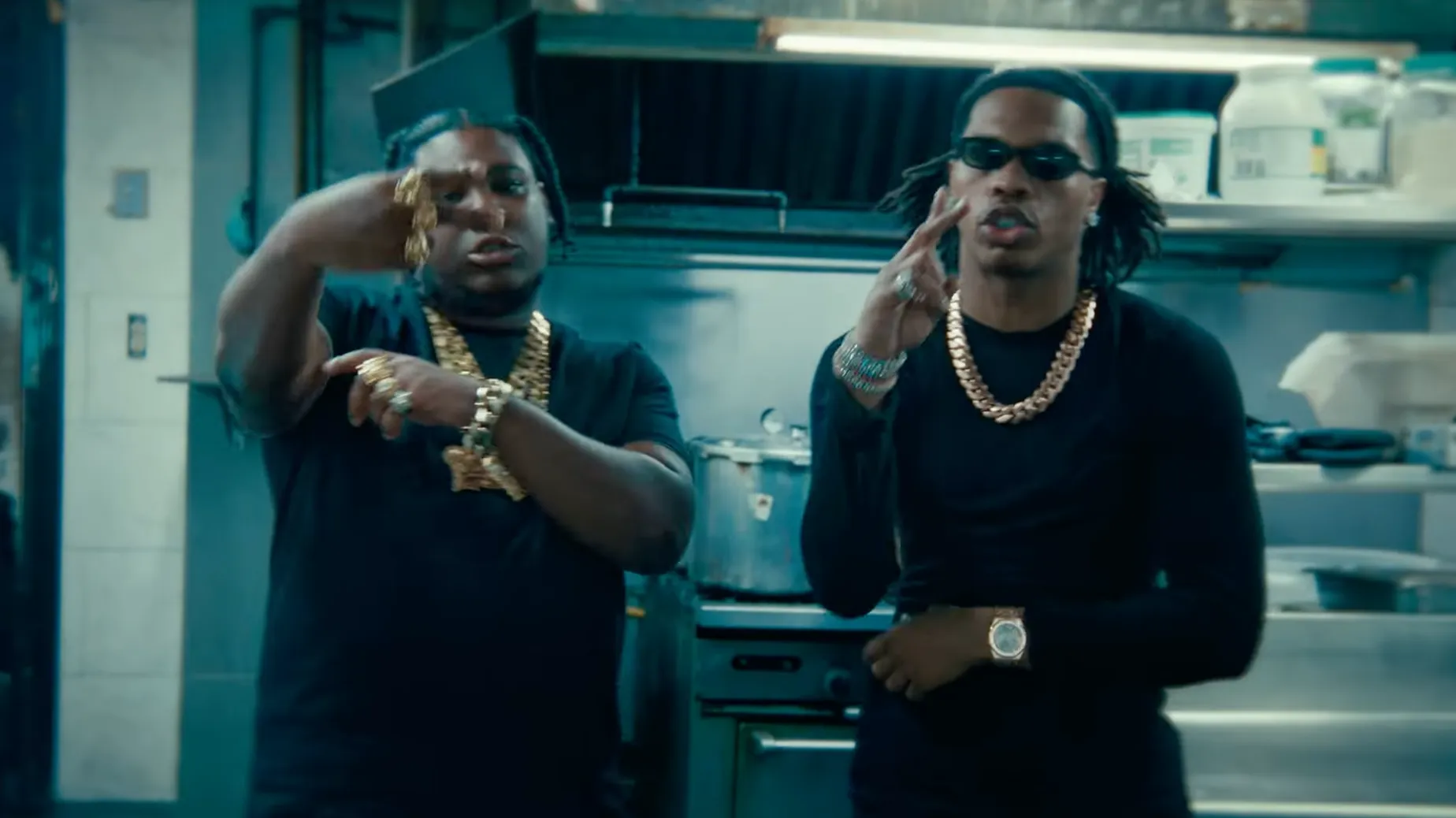 Lil Baby zet internationale reeks door in Choppa video met Byron Messia