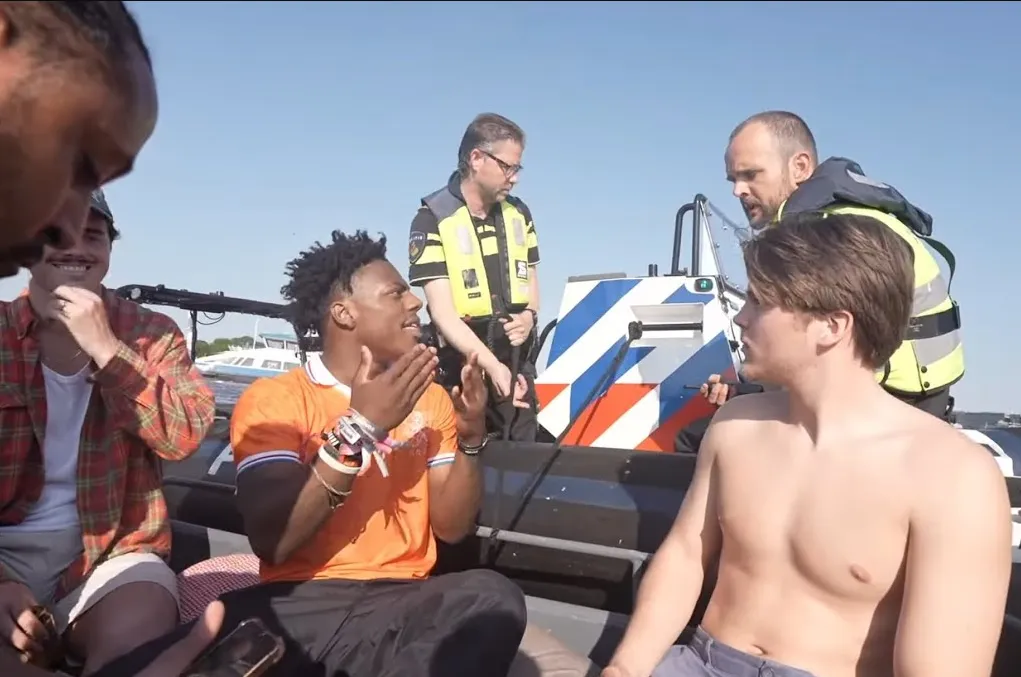 IShowSpeed noemt Amsterdam het gekste ‘land’ waar hij ooit is geweest, wil tijdens volgend bezoek liever naar Rotterdam