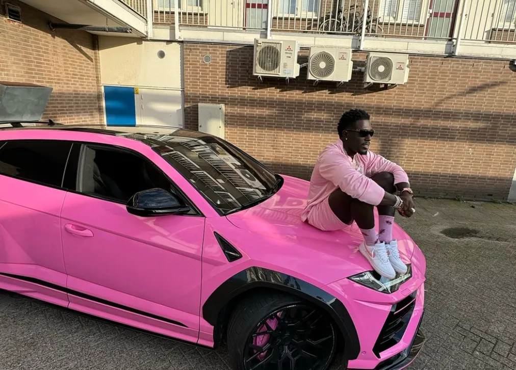 Frenna onthult trailer en releasedate van langverwacht Pink Summer album