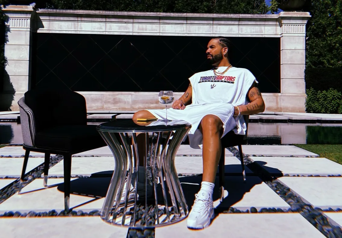 Drake hint naar nieuwe ronde in beef met Kendrick Lamar: "Here we go again"