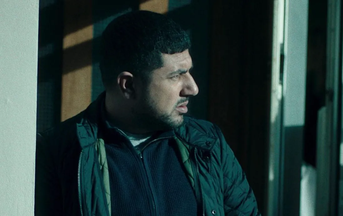 De spanning is om te snijden in nieuwe trailer van Mocro Maffia: Taxi