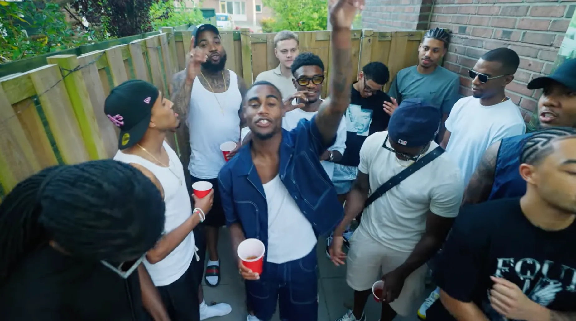 Rits dropt nieuwe video Oeff met Solid Circle