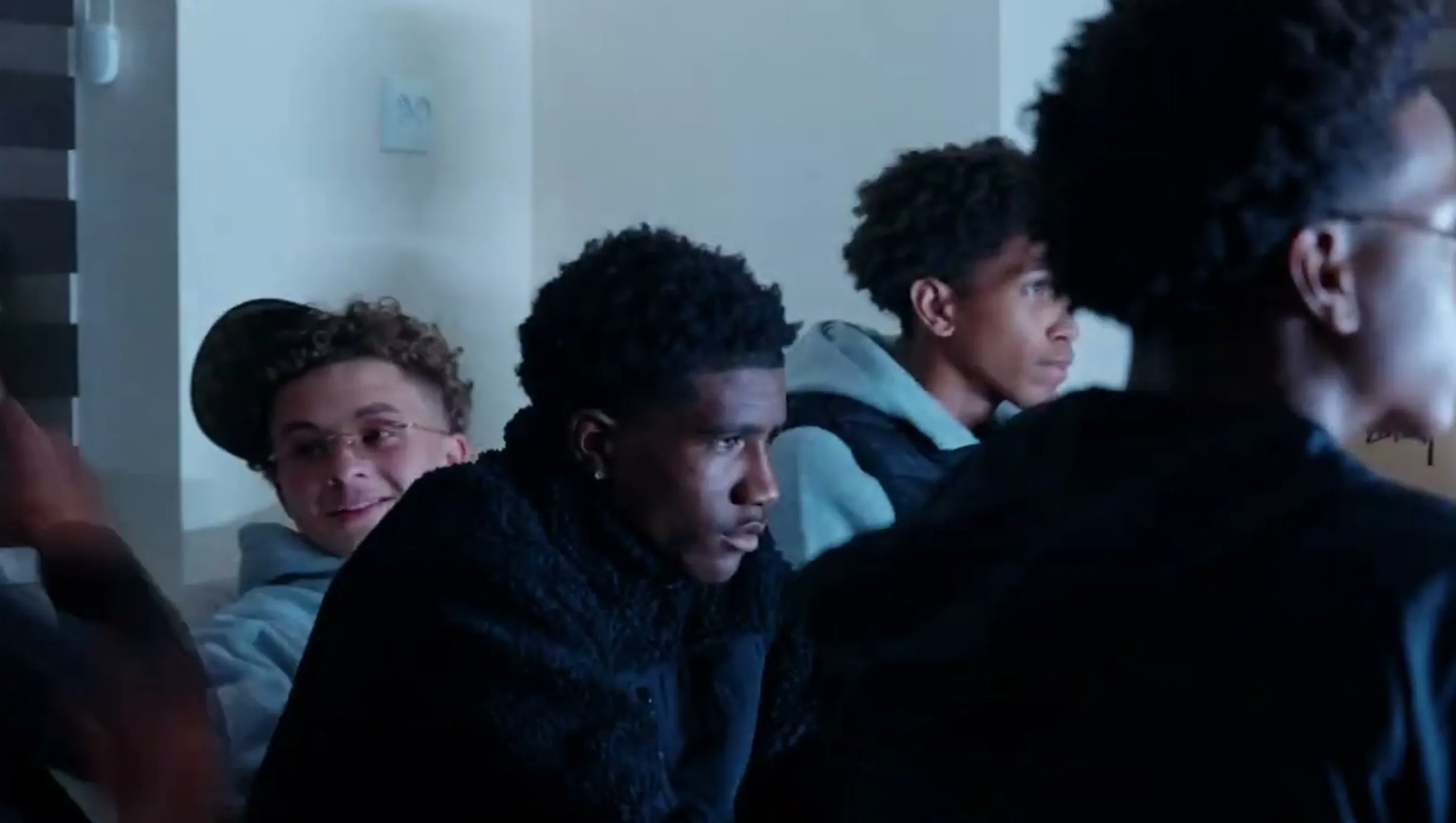 Het is weer 'Klote Vandaag' in de nieuwe video van Rits en Solid Circle