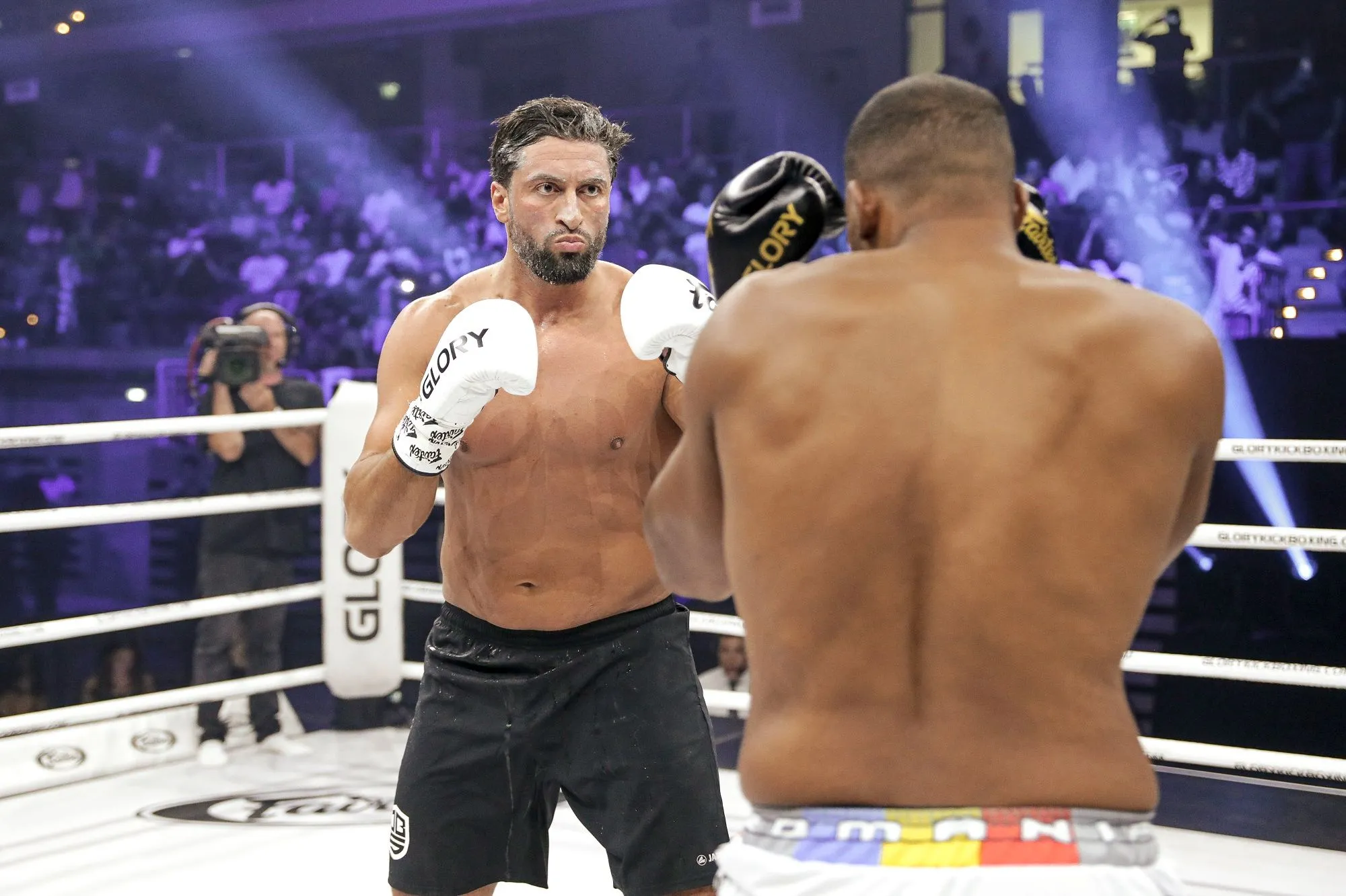 Glory kondigt officiële terugkeer Jamal Ben Saddik aan