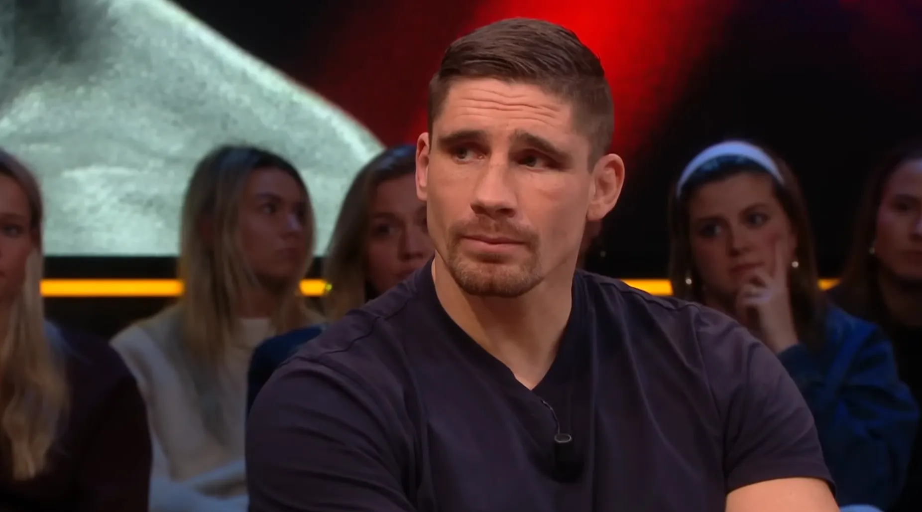 Rico Verhoeven ziet in Glory geen interessante tegenstanders meer en kijkt alleen naar UFC wereldkampioen Francis Ngannou