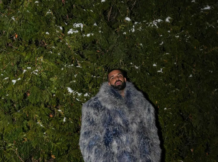 Drake claimt dat hij nog springlevend is en suggereert dat hij nog steeds van plan is te reageren op Kendrick Lamar