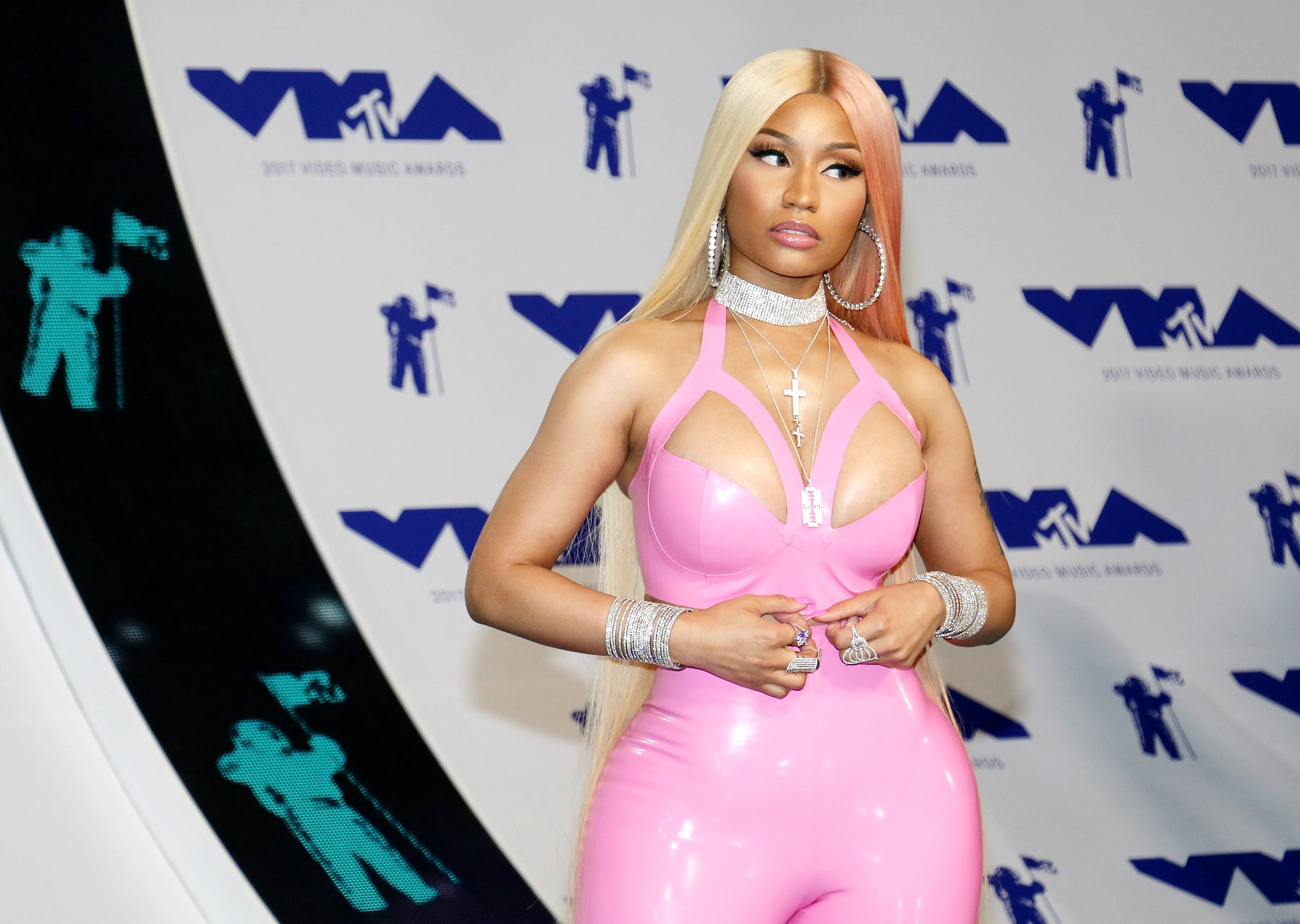 Amerikanen starten massaal petitie om Nicki Minaj te deporteren