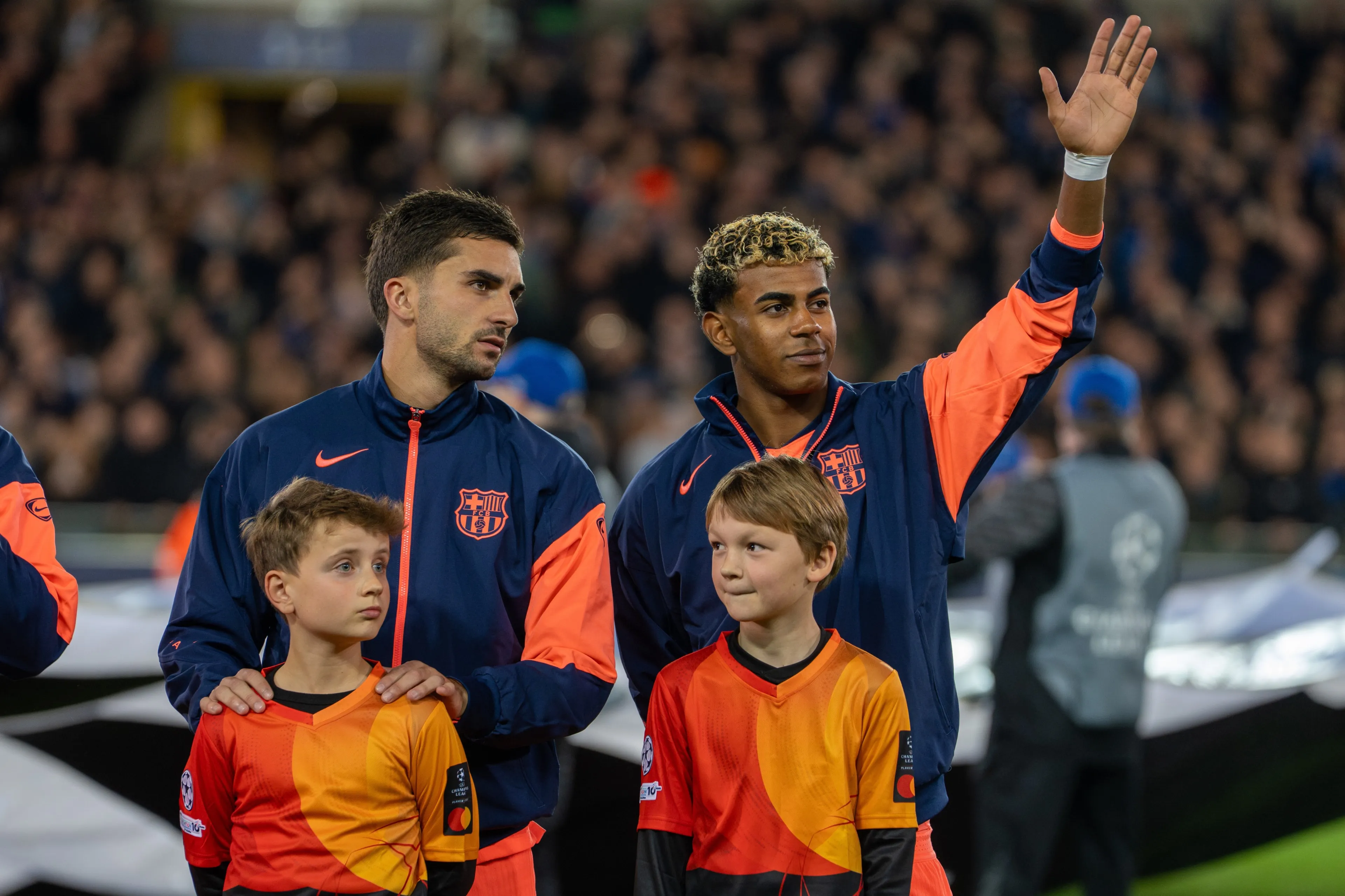 'Voetballer Lamine Yamal slaat volgens Spaanse media Brits Instagram model aan de haak'