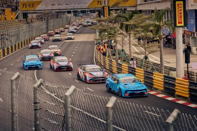 1 macau race 1 press mgl1305