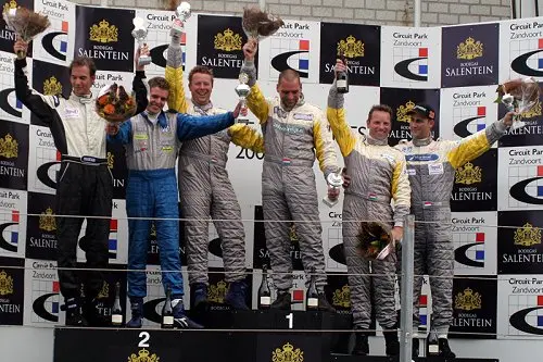 seat podium 2