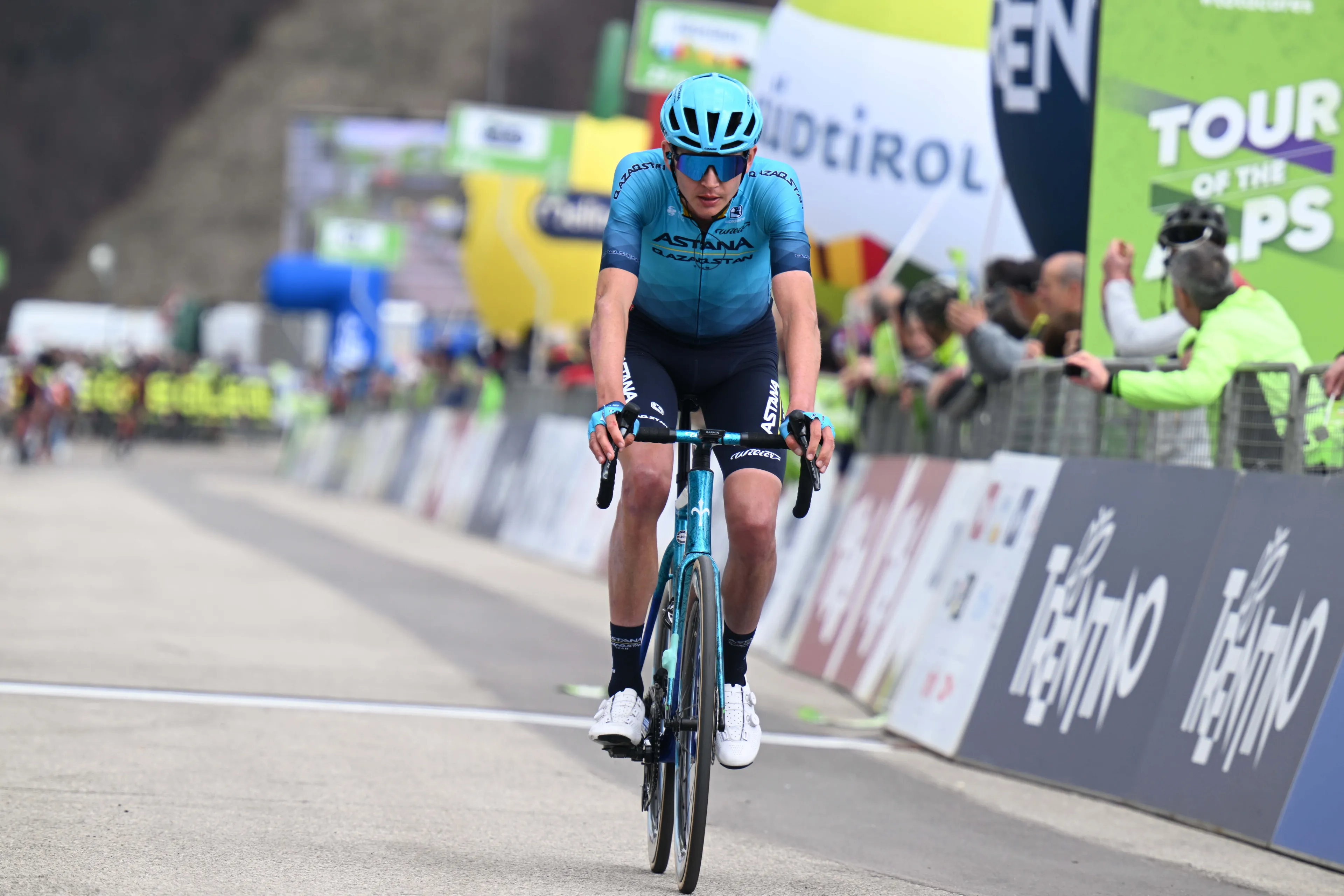 "Wenn ich auf meine Zeit als Neo-Profi zurückblicke, wird mir klar, wie viel ich nicht wusste" - Joe Dombrowski glaubt, dass er bei dem Team, das ihn unter Vertrag nimmt, eine Mentorenrolle einnehmen könnte