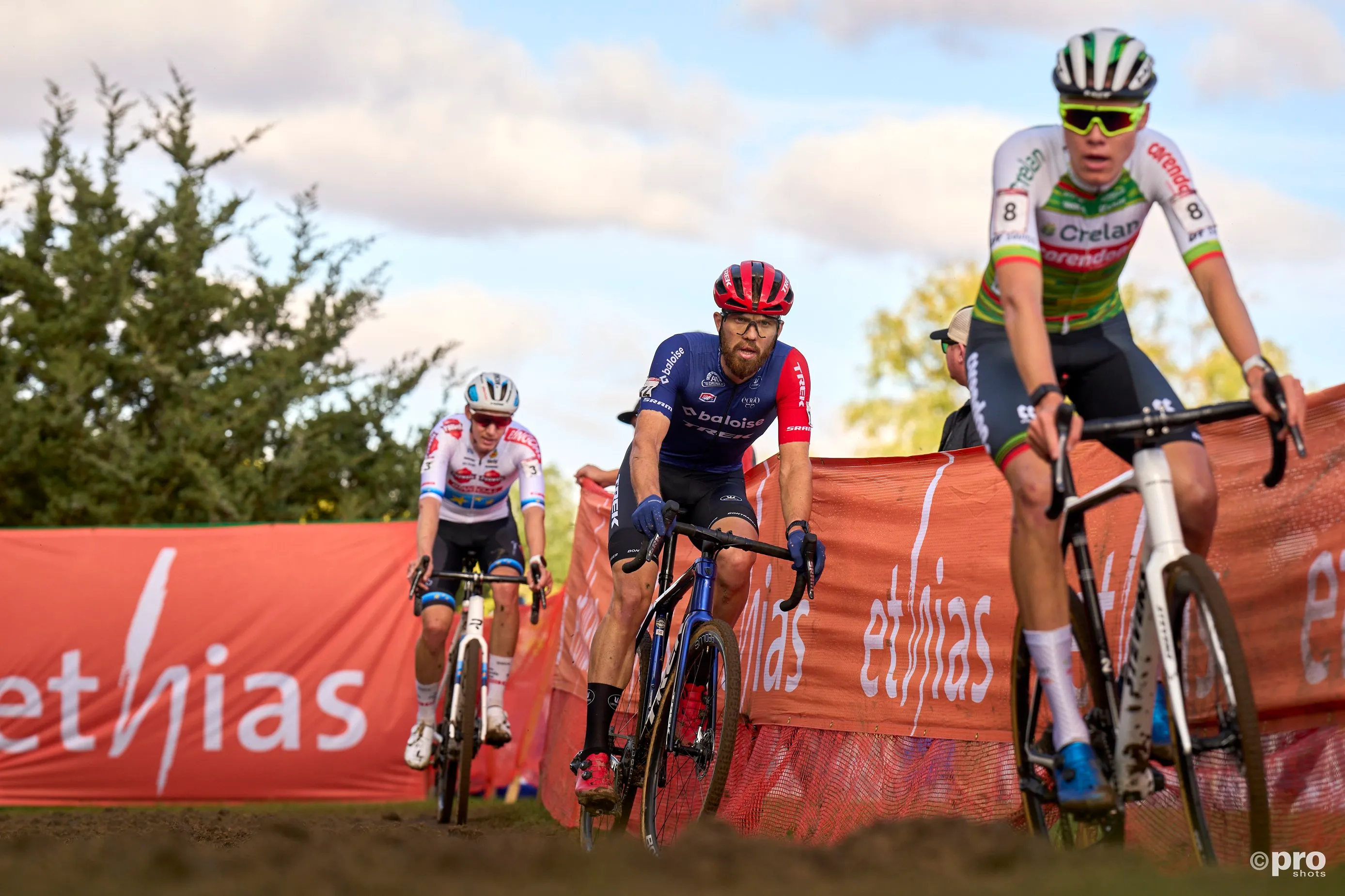 "Meine Zeit auf der Straße hat mich konstanter gemacht" - Joris Nieuwenhuis erntet die Früchte seiner disziplinübergreifenden Fähigkeiten mit dem Sieg beim Superprestige Boom
