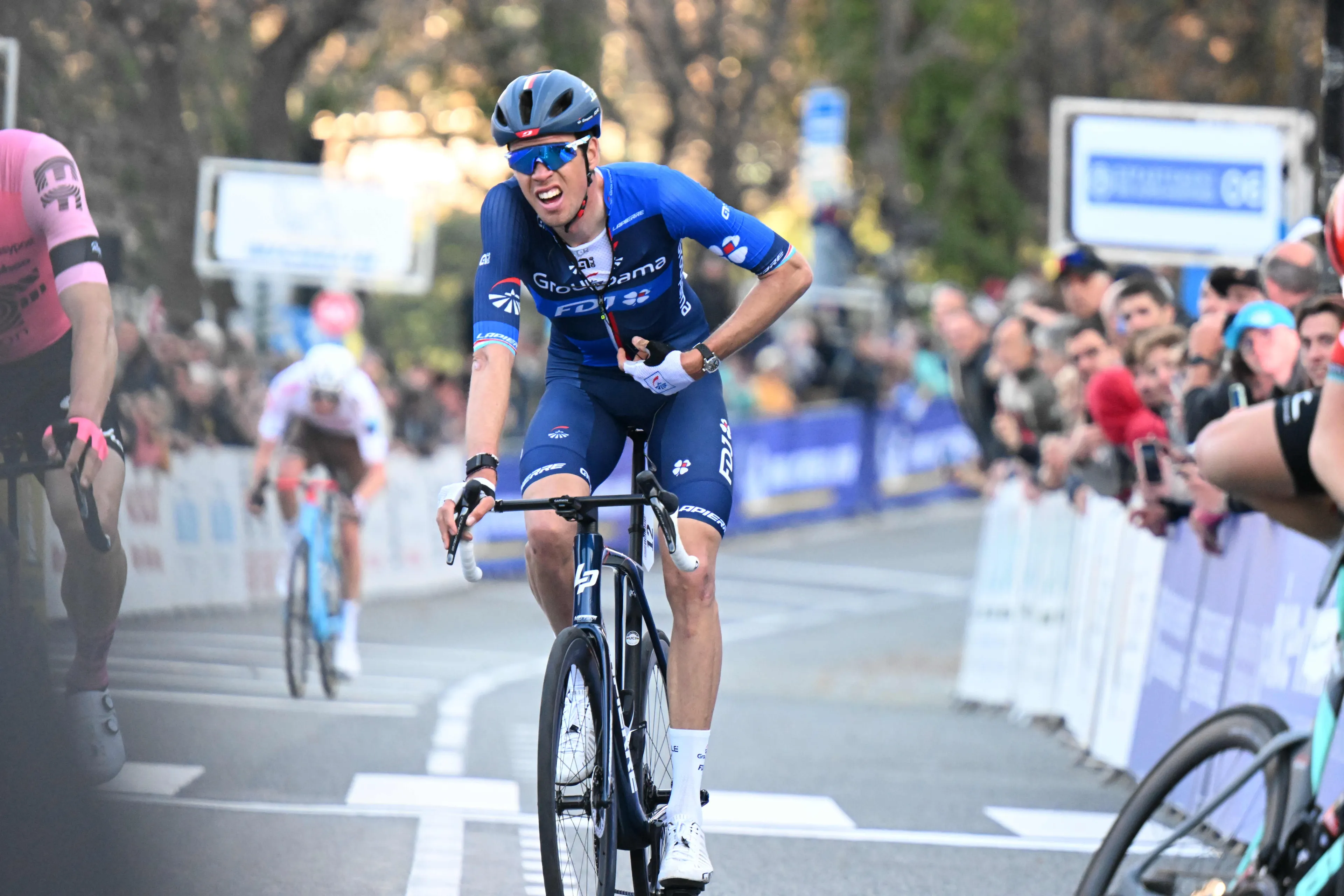 Kevin Geniets gewinnt den Grand Prix La Marseillaise mit einem Vorsprung vor Alex Baudin