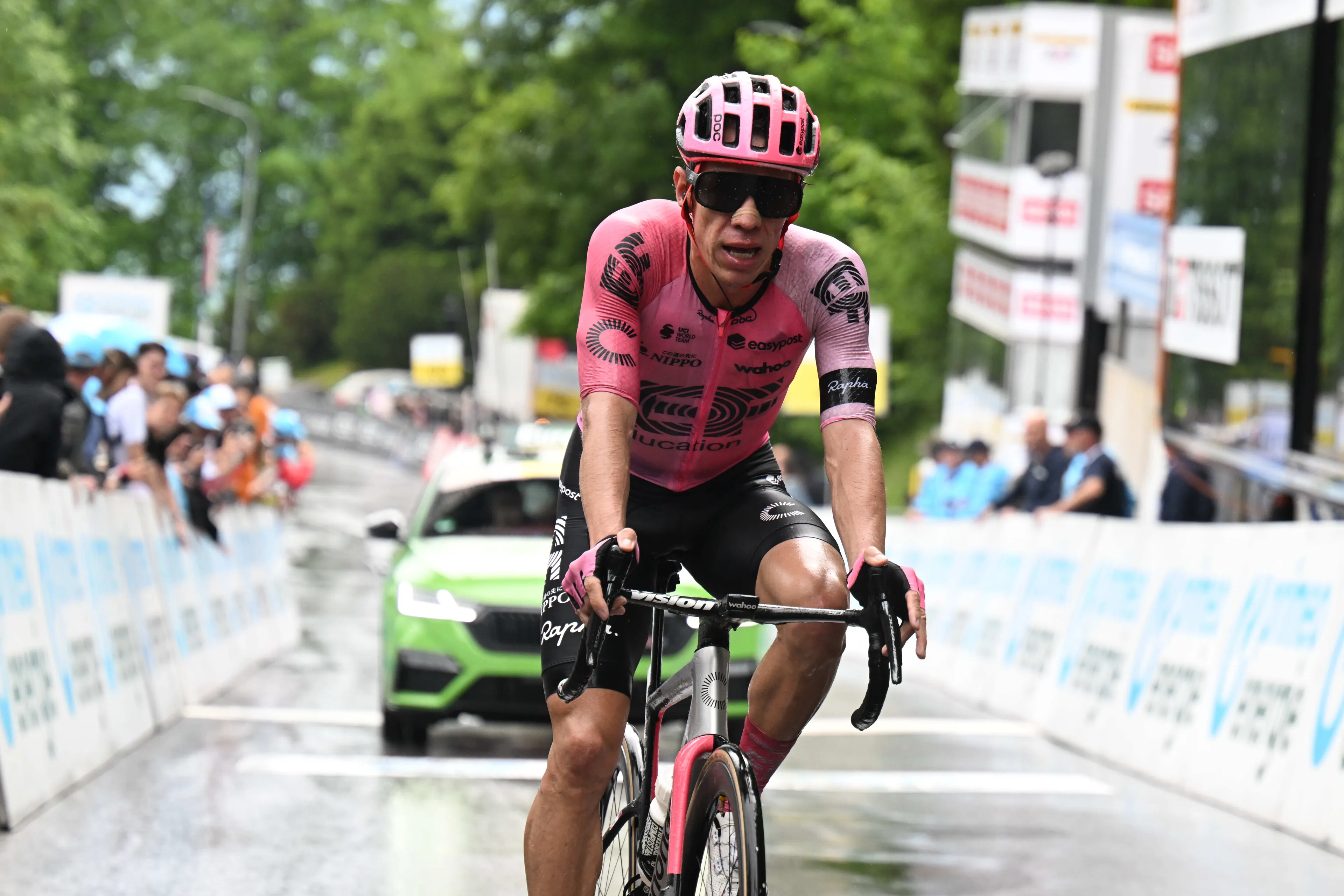 Rigoberto Uran verwirrt Experten, indem er enthüllt, dass er in Essig badet