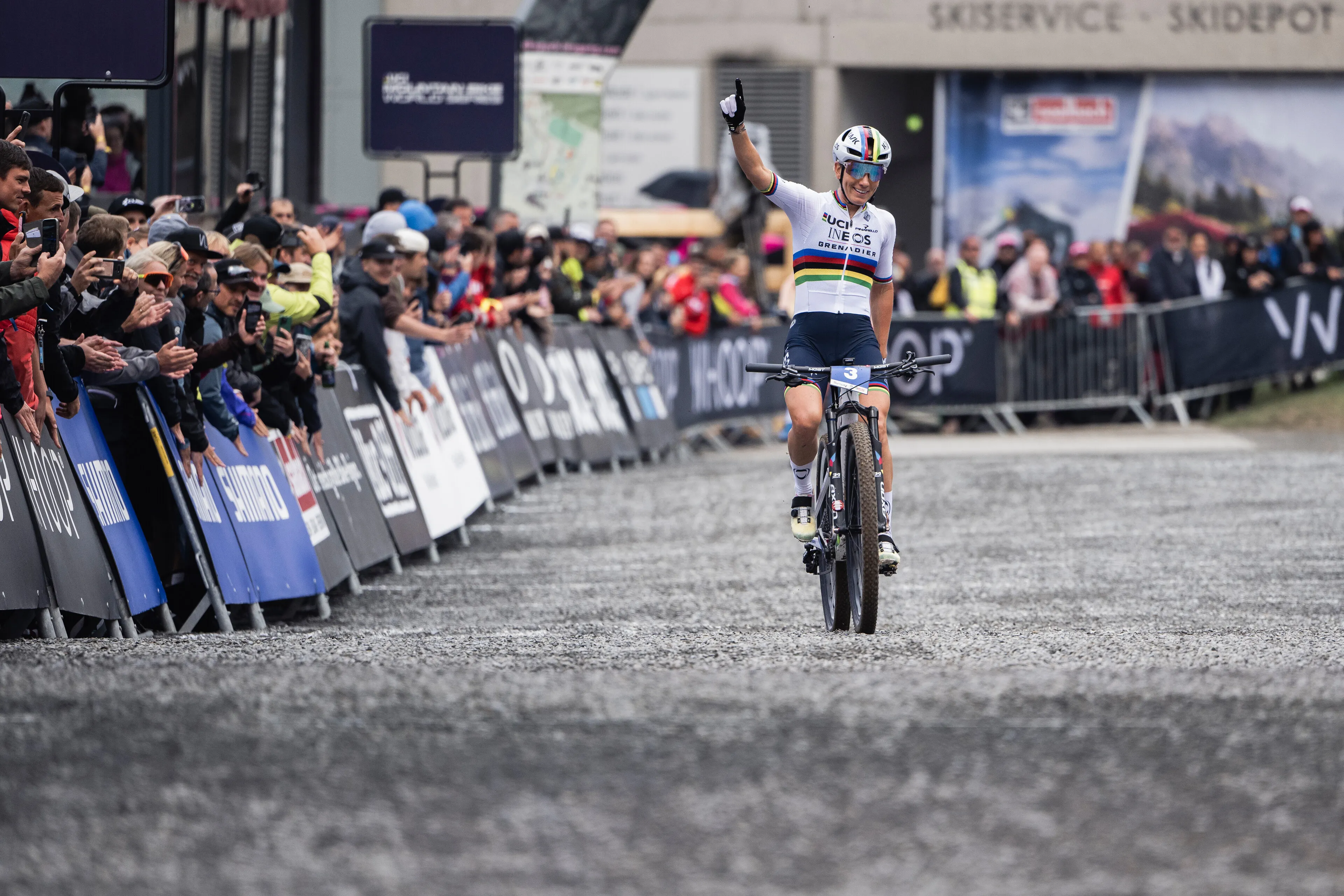 Pauline Ferrand-Prévot wird in den kommenden Jahren von der Agentur SEG Cycling vertreten