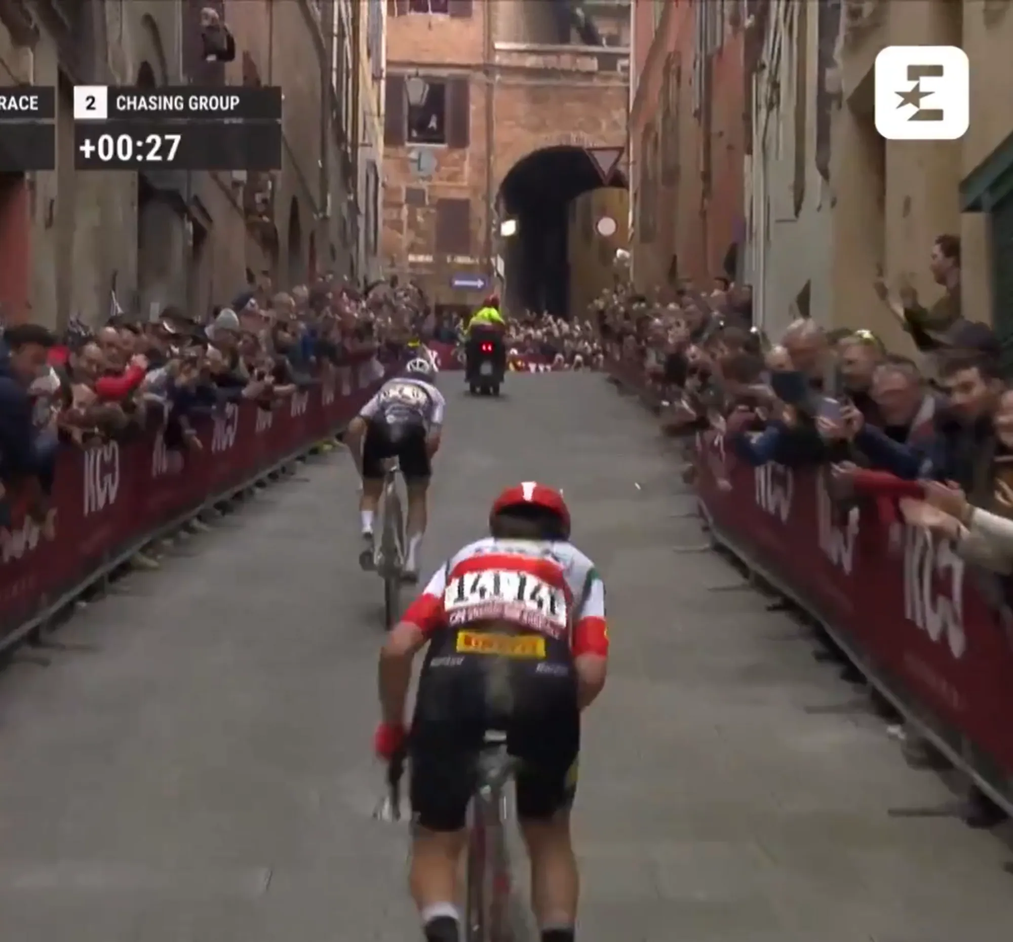 VIDEO: Lotte Kopeckys brutale Attacke bei der Strade Bianche Donne 2024, die ihr den Sieg einbrachte