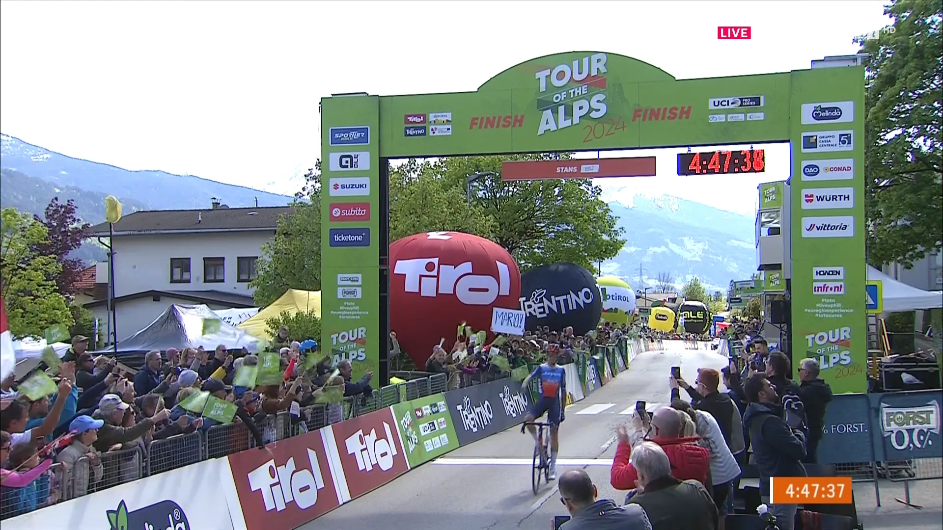Ausreißerspezialist Alessandro De Marchi siegt auf der 2. Etappe der Tour of the Alps 2024 vor Gamper und Pellaud