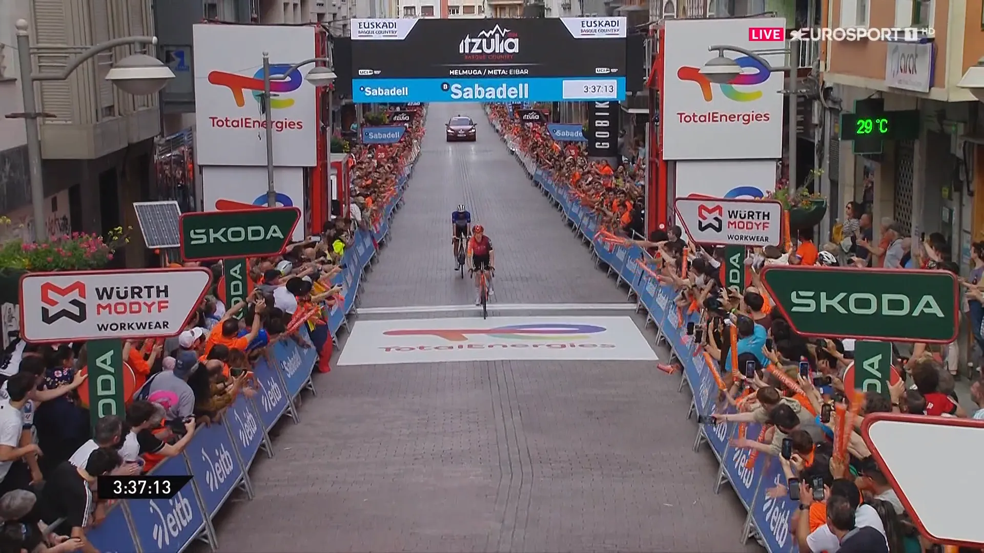 Der Masterplan des UAE Team Emirates beflügelt Juan Ayuso zum Gesamtsieg bei der Baskenland-Rundfahrt 2024, Carlos Rodriguez gewinnt die letzte Etappe