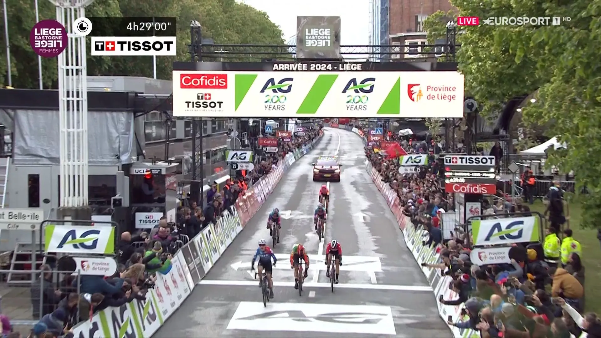 Grace Brown gewinnt Lüttich-Bastogne-Lüttich der Frauen 2024, Chabbey, Niewiadoma und Bauernfeind in den Top10