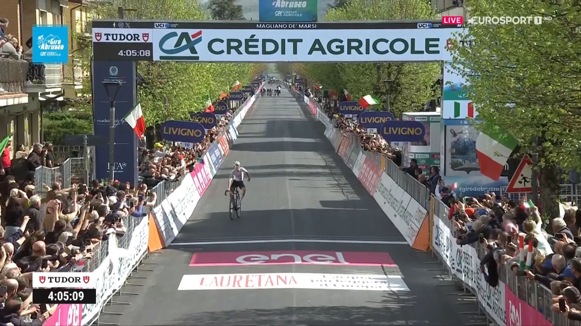 Giro d'Abruzzo 2024: Jan Christen gewinnt die 2. Etappe mit einer Solo-Attacke und holt sich das Leadertrikot und den ersten Profisieg