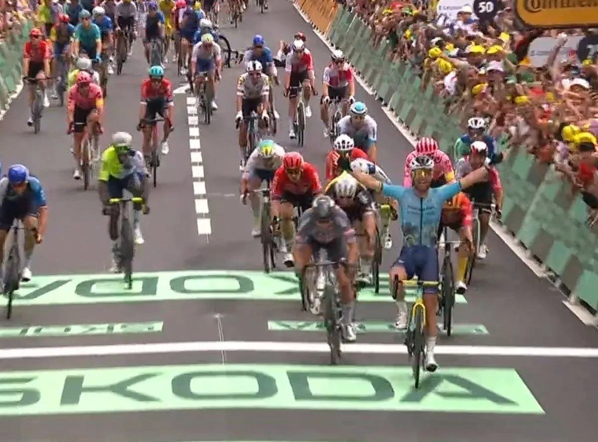 Mark Cavendish schreibt GESCHICHTE! 35 Siege bei der Tour de France, nach einem Sprint-Erfolg auf der 5. Etappe - Pascal Ackermann Sechster