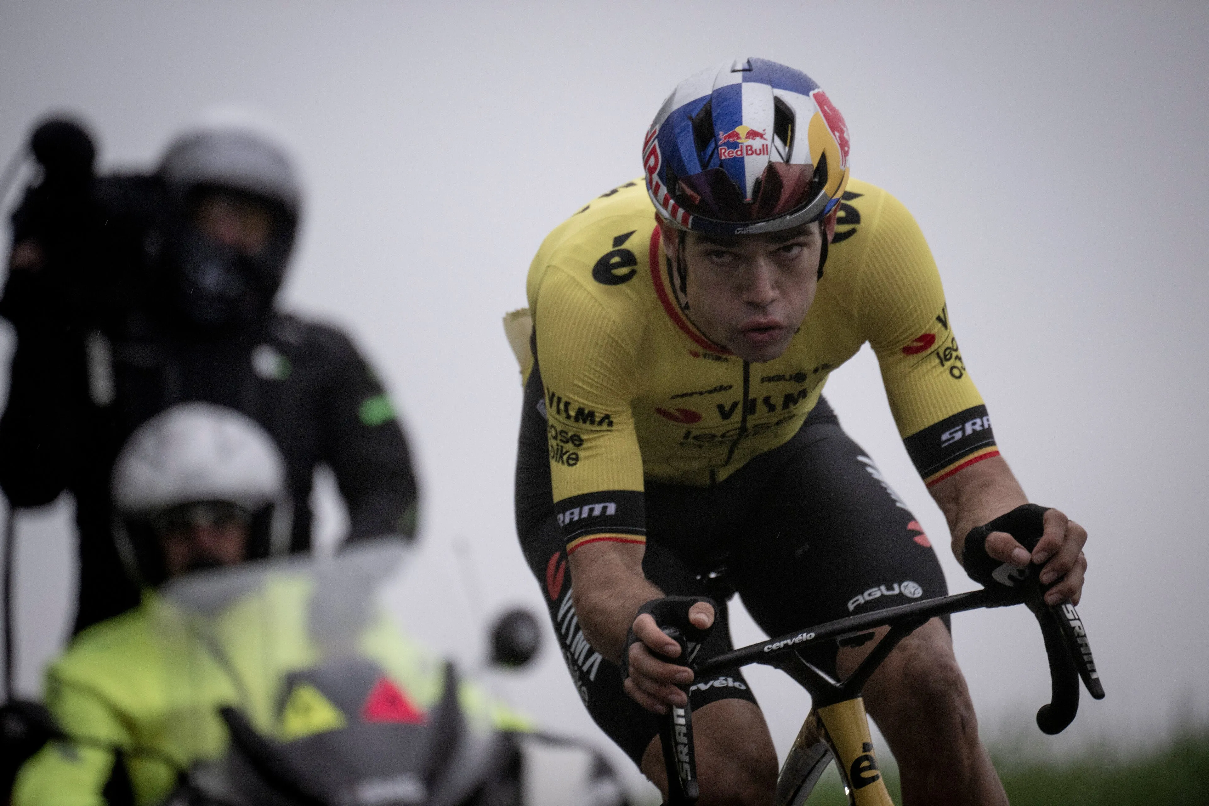 "Ich habe eine Krankheit" - Wout Van Aert macht sich nach letzter Trainingsfahrt Sorgen auf Strava