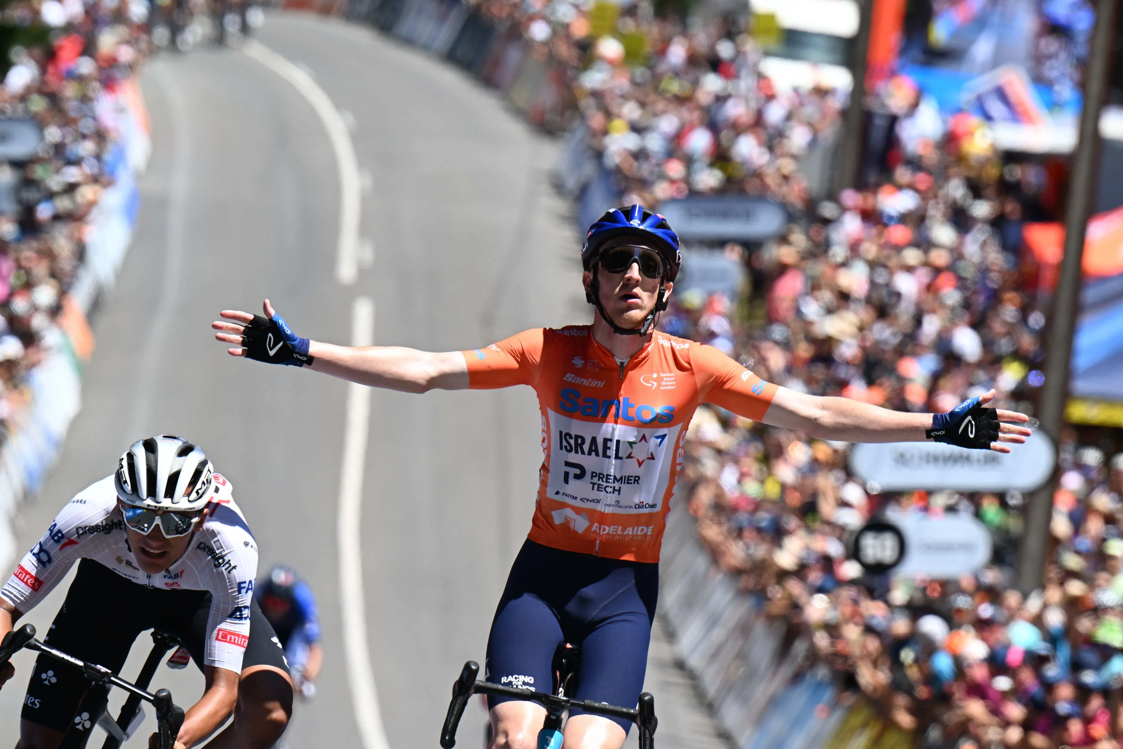 Tour Down Under 2025: Titelverteidiger Stephen Williams und Jay Vine im Duell um das ockerfarbene Trikot!