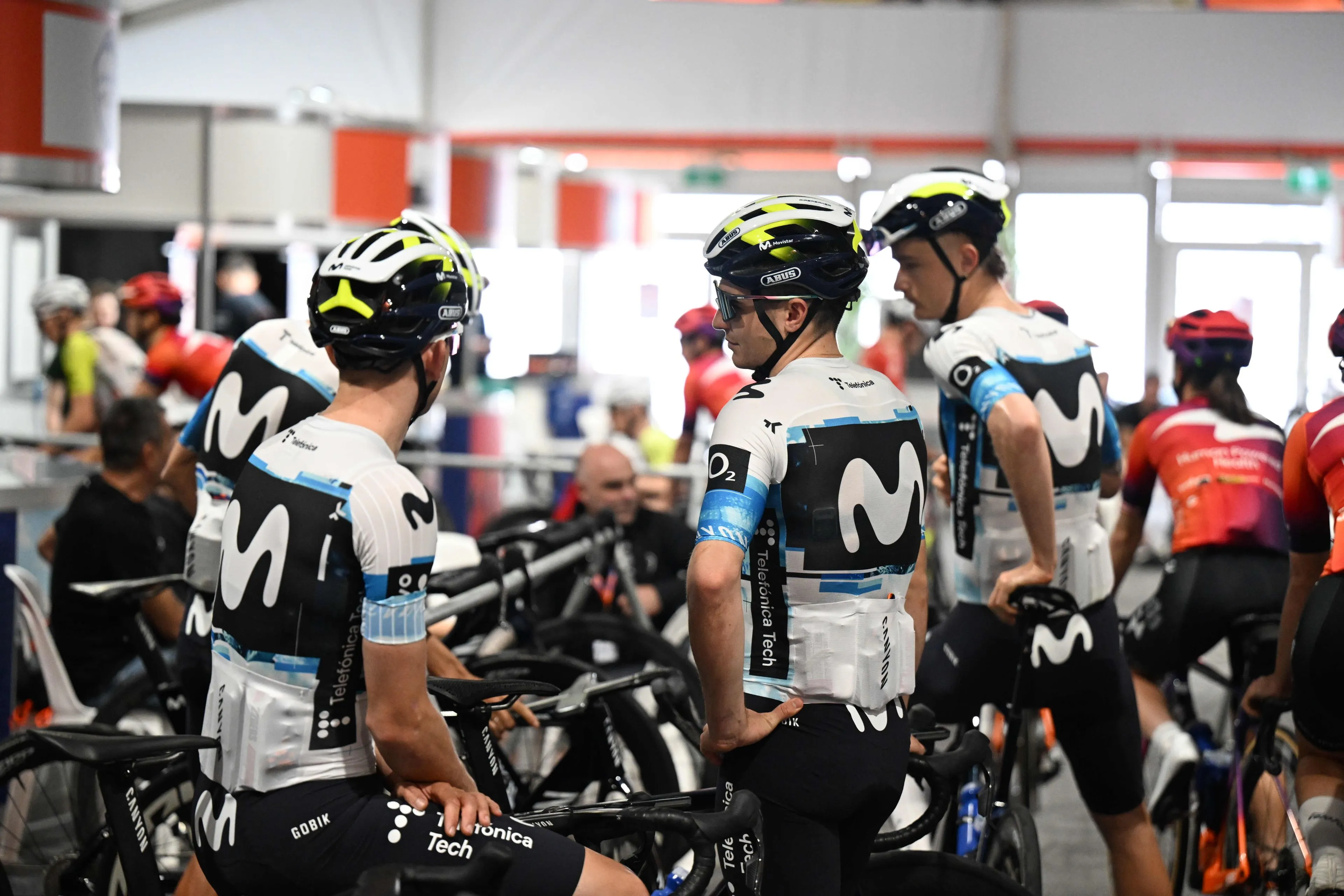 movistar team 1193113038