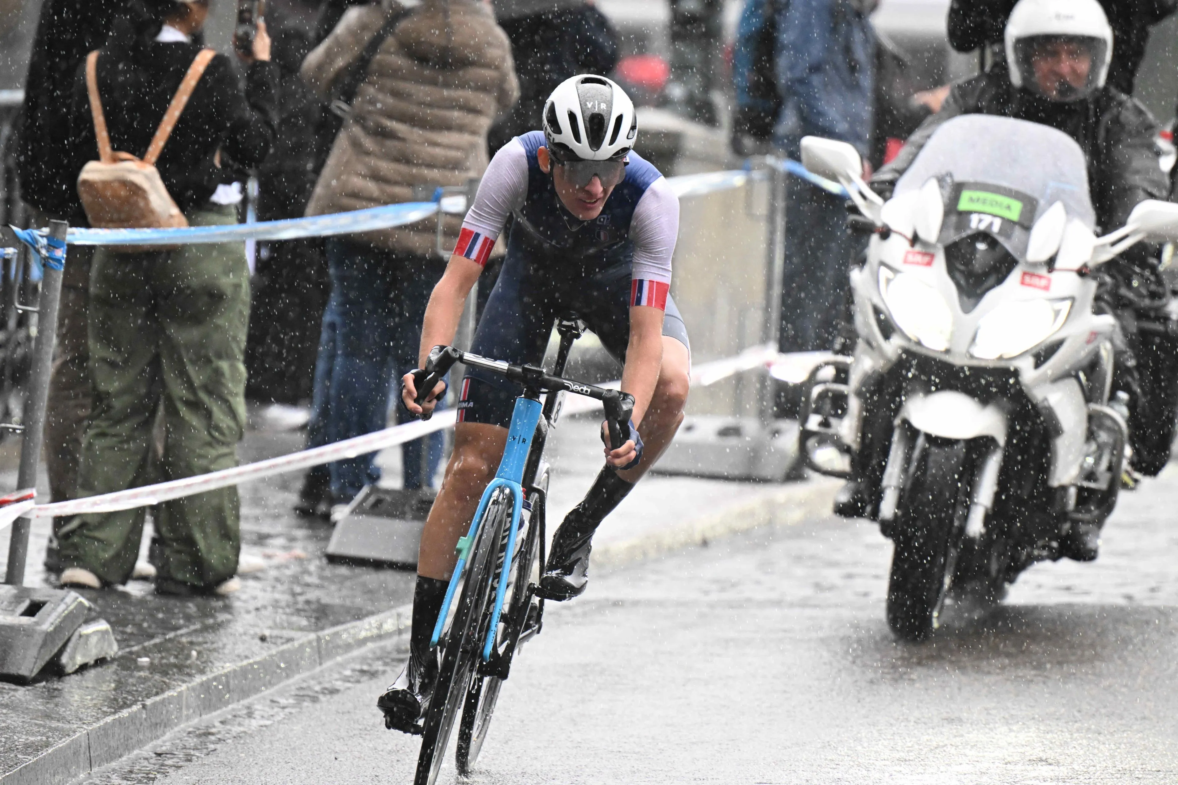 "Es gibt überall Raum für Verbesserungen" - 18-jähriges Wunderkind Paul Seixas wird nach seinem Sieg über Vingegaard am Coll de Rates seine erste World Tour-Saison bestreiten