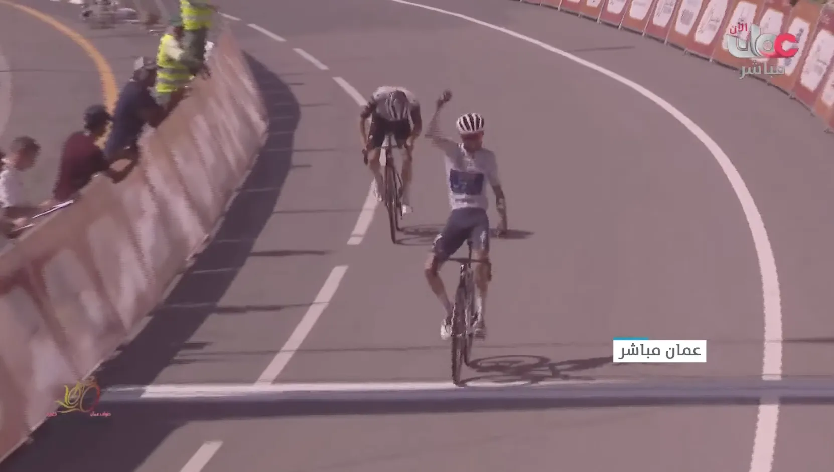 Adam Yates holt sich den Gesamtsieg, während Valentin Paret-Peintre die Königsetappe der Tour of Oman 2025 gewinnt!