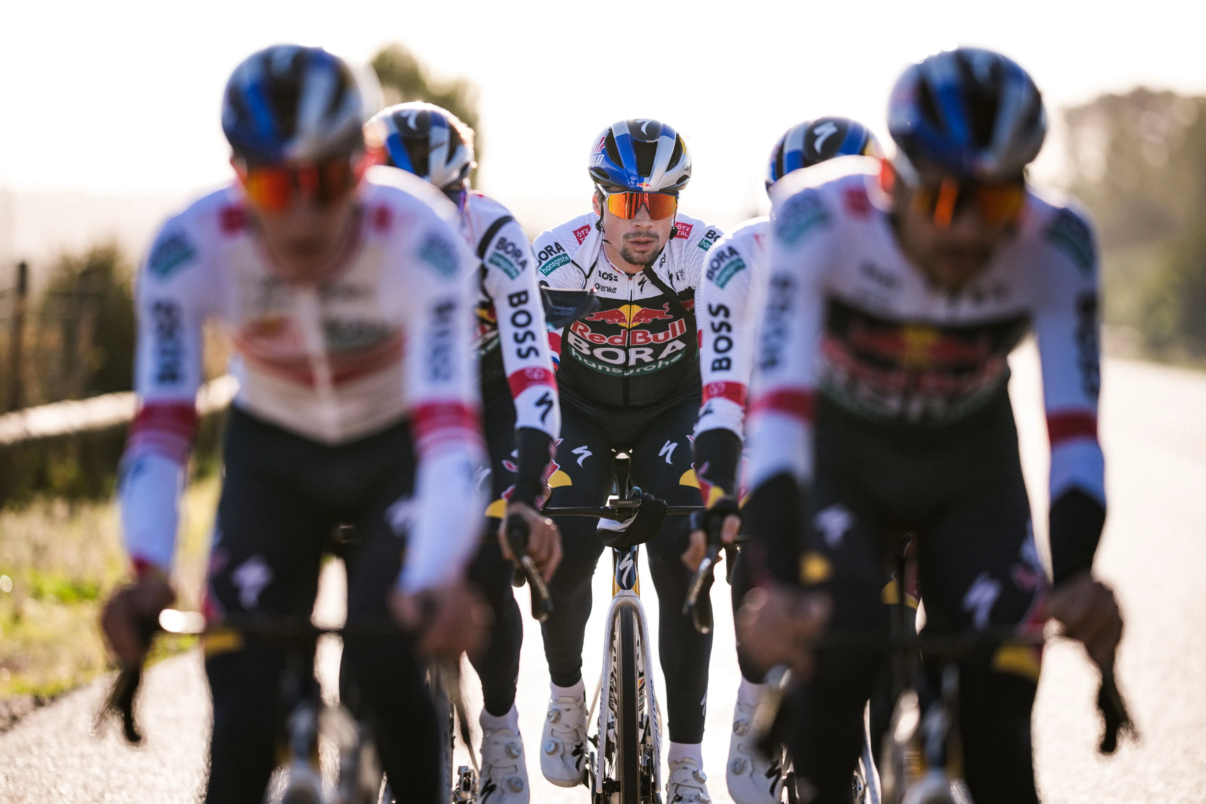 "Seine Zahlen werden immer besser" - Red Bull - BORA - hansgrohe und Primoz Roglic über Tadej Pogacar