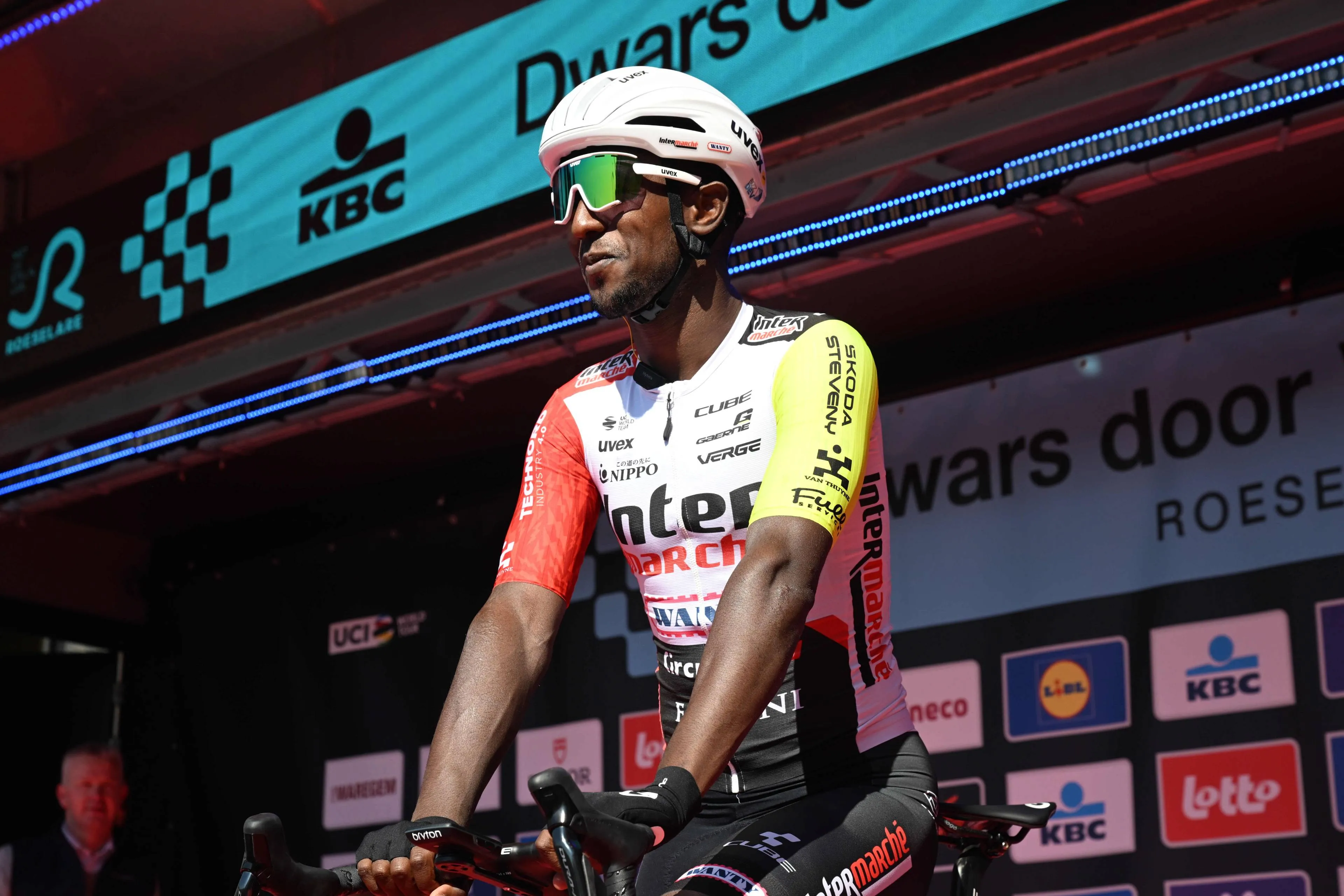 OFFIZIELL: Biniam Girmay gibt sein Debüt bei Paris-Roubaix