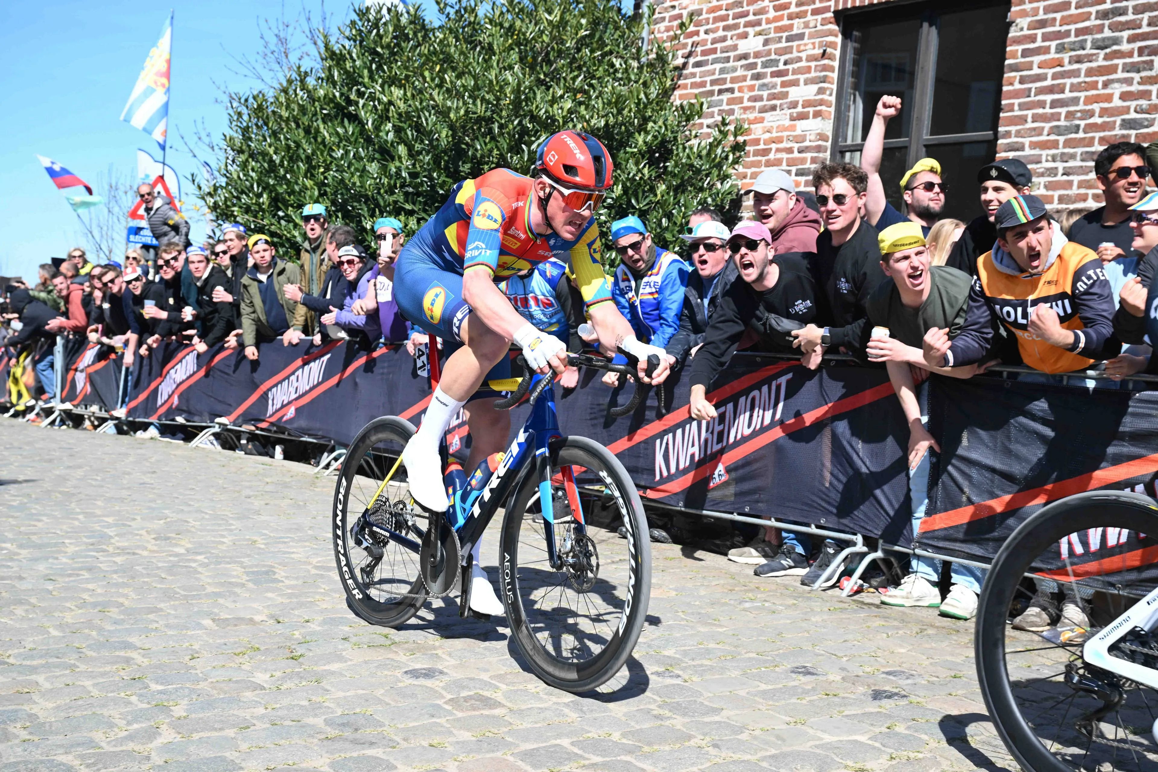 "Ich bin stark genug, um dran zu bleiben“: Mads Pedersen glaubt nicht, dass Pogacar ihn bei Paris-Roubaix abschütteln kann
