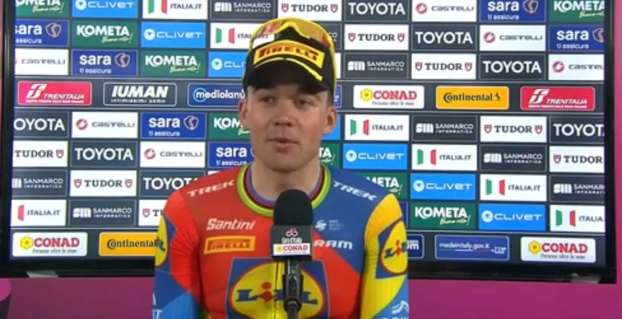 "Das ist jetzt meine Lieblingsetappe" - Mads Pedersen überglücklich über die perfekte Arbeit von Lidl-Trek am ersten Tag des Giro d'Italia 2025