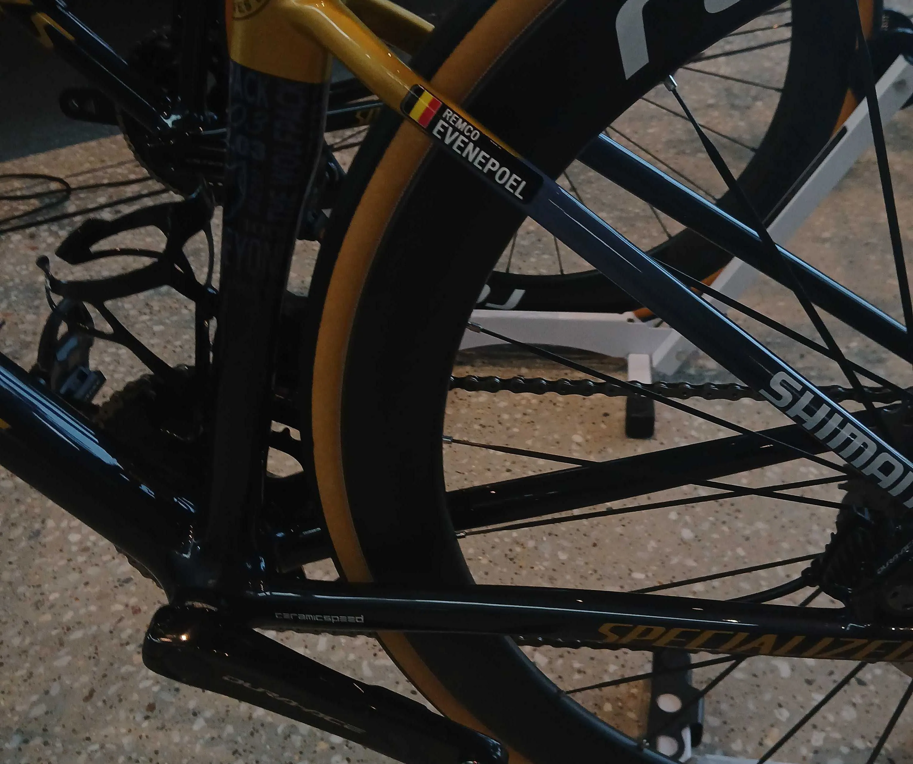 FOTOS | Remco Evenepoels Specialized Tarmac SL8 für die Tour de France 2025
