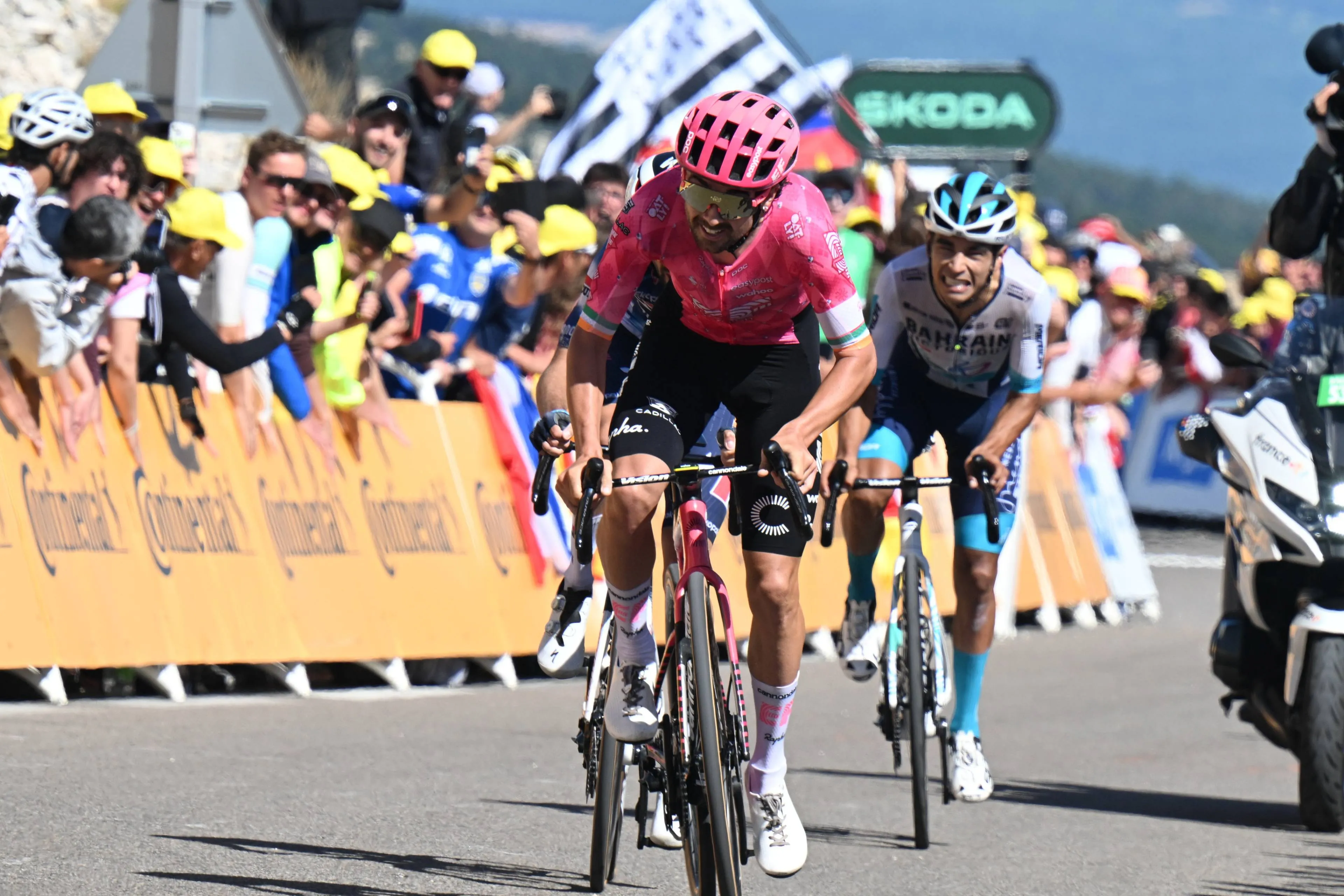 „Die letzten hundert Meter waren brutal“ – Ben Healy verpasst Ventoux-Sieg hauchdünn