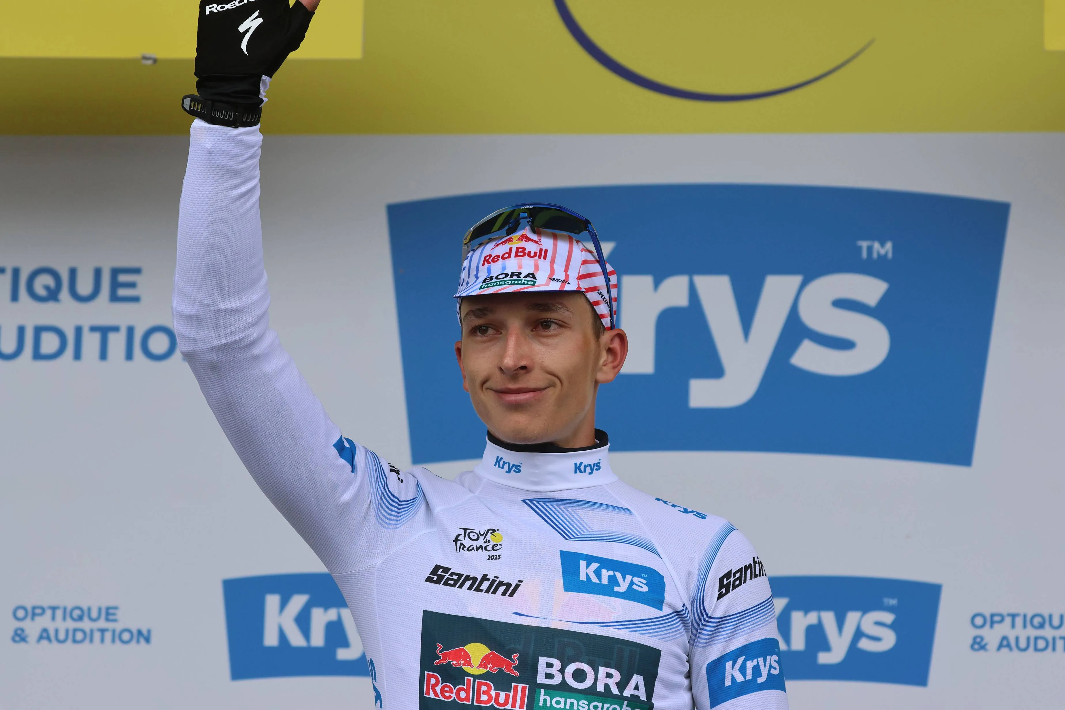 „Mein Instagramprofil ist explodiert“ - Tour de France-Star Florian Lipowitz wird in Laichingen von Tausenden als Held empfangen