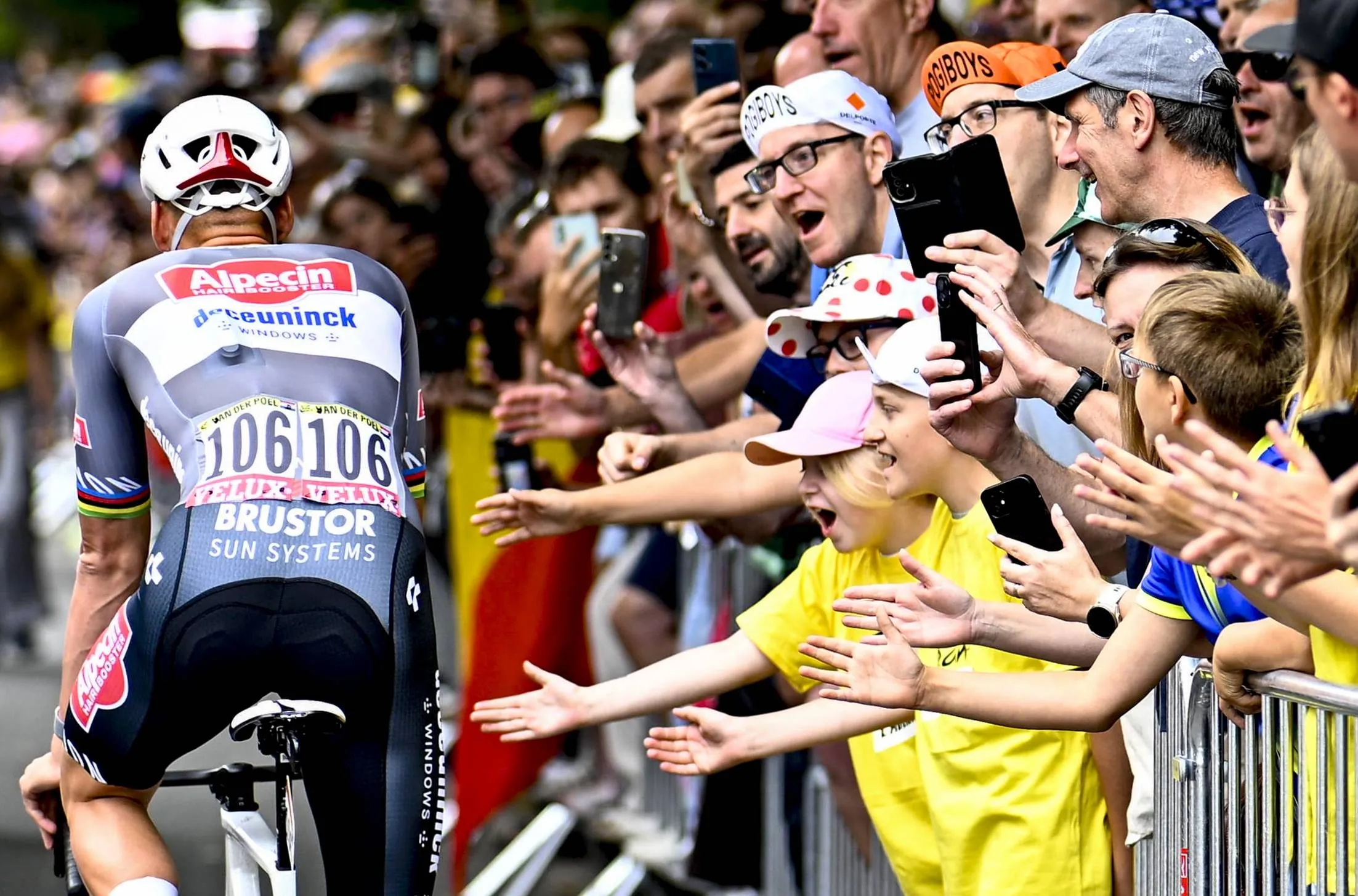 Startliste der Renewi Tour 2025 - Fünf deutsche Fahrer kämpfen mit van der Poel um den Sieg