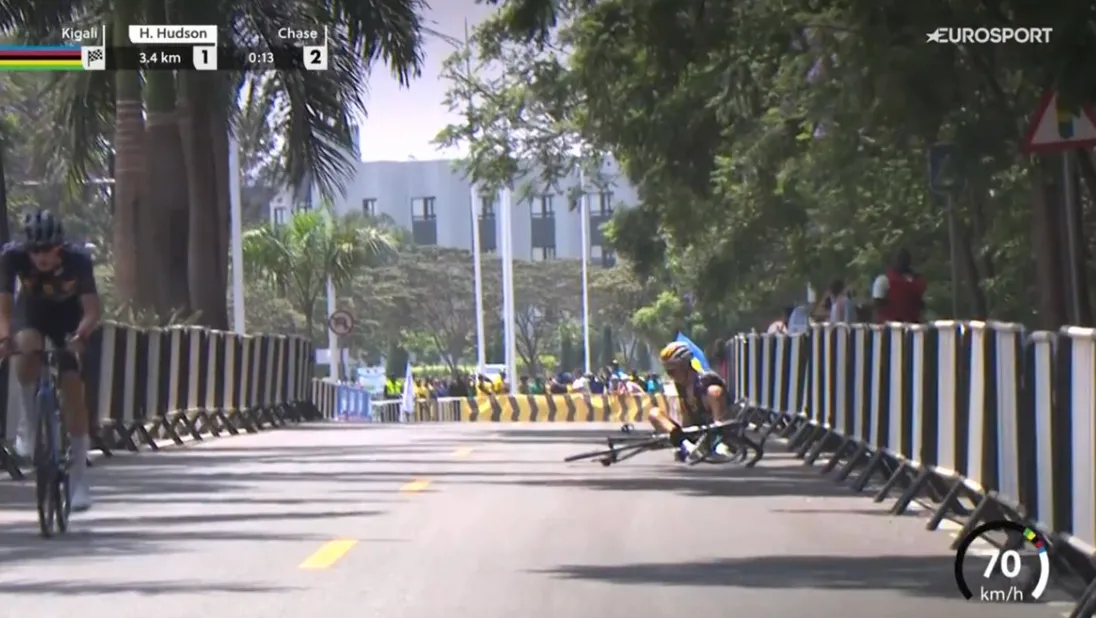 „Kurz vor dem Ziel – und dann der Zaun“: Benjamín Noval Jr. stürzt in Kigali schwer