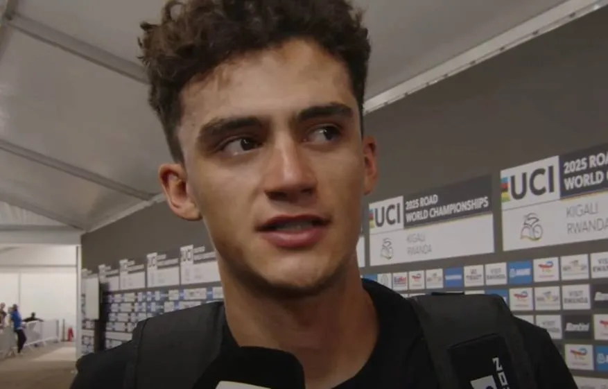 „Ich hatte Magenprobleme“: Isaac del Toro bestreitet, Pogacar bei der WM geholfen zu haben