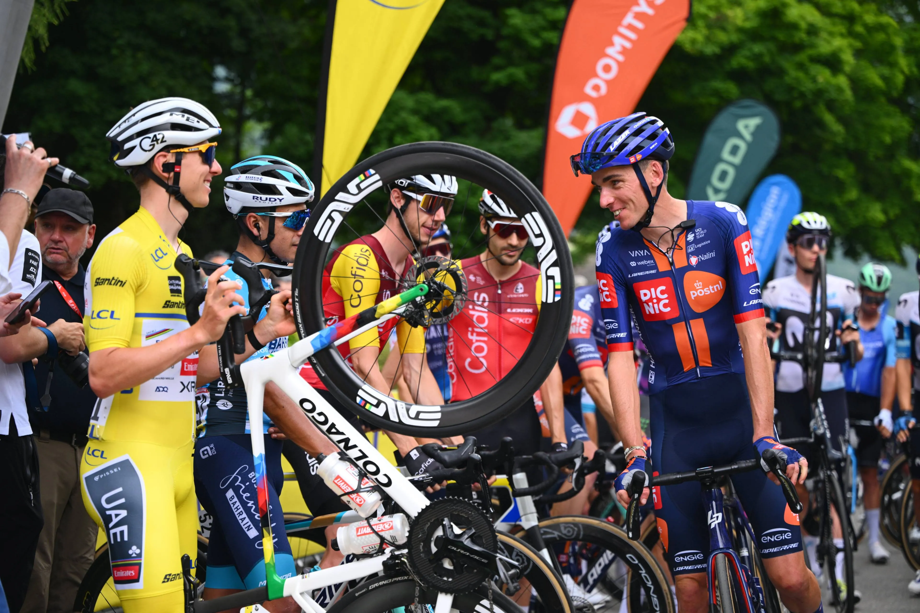 „Ich bin hier, um mein Radfahren zu genießen“ – Romain Bardet startet nach Rücktritt bei den Gravel-Weltmeisterschaften