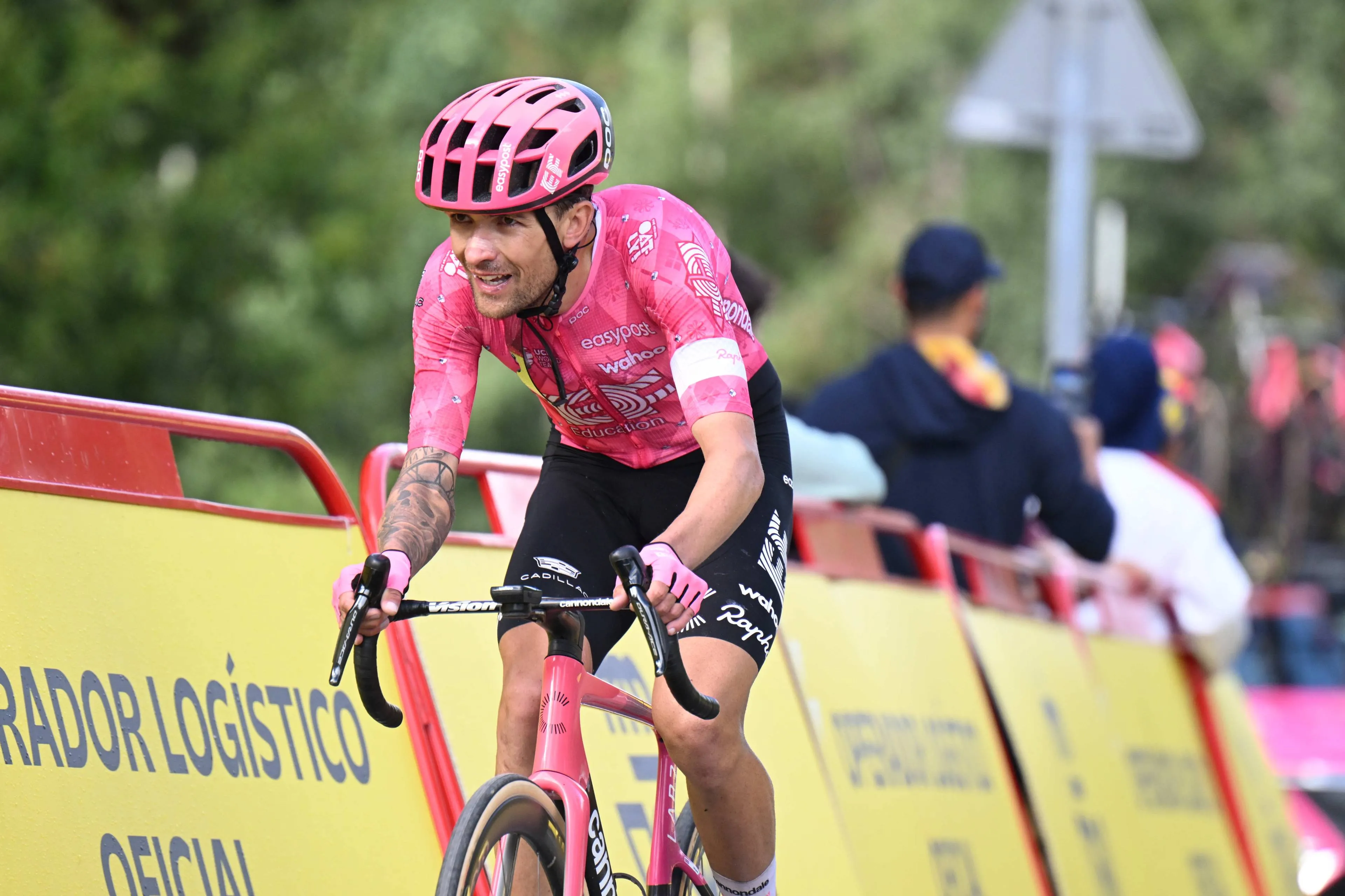 Britischer WorldTour-Profi kämpft via Social Media gegen Karriereende: „So motiviert war ich noch nie“