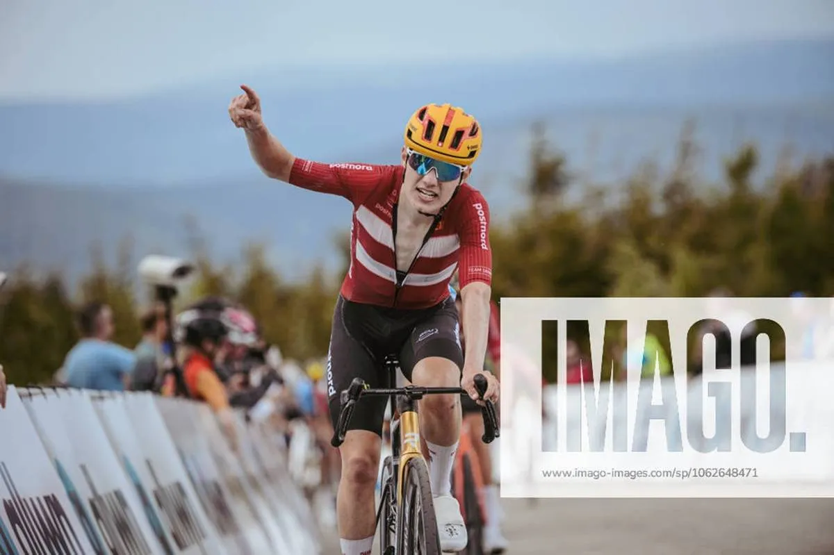 „Es hätte viel schlimmer enden können“ – Uno-X-Fahrer Simon Dalby überlebt dank schneller Reaktion seiner Eltern einen medizinischen Notfall