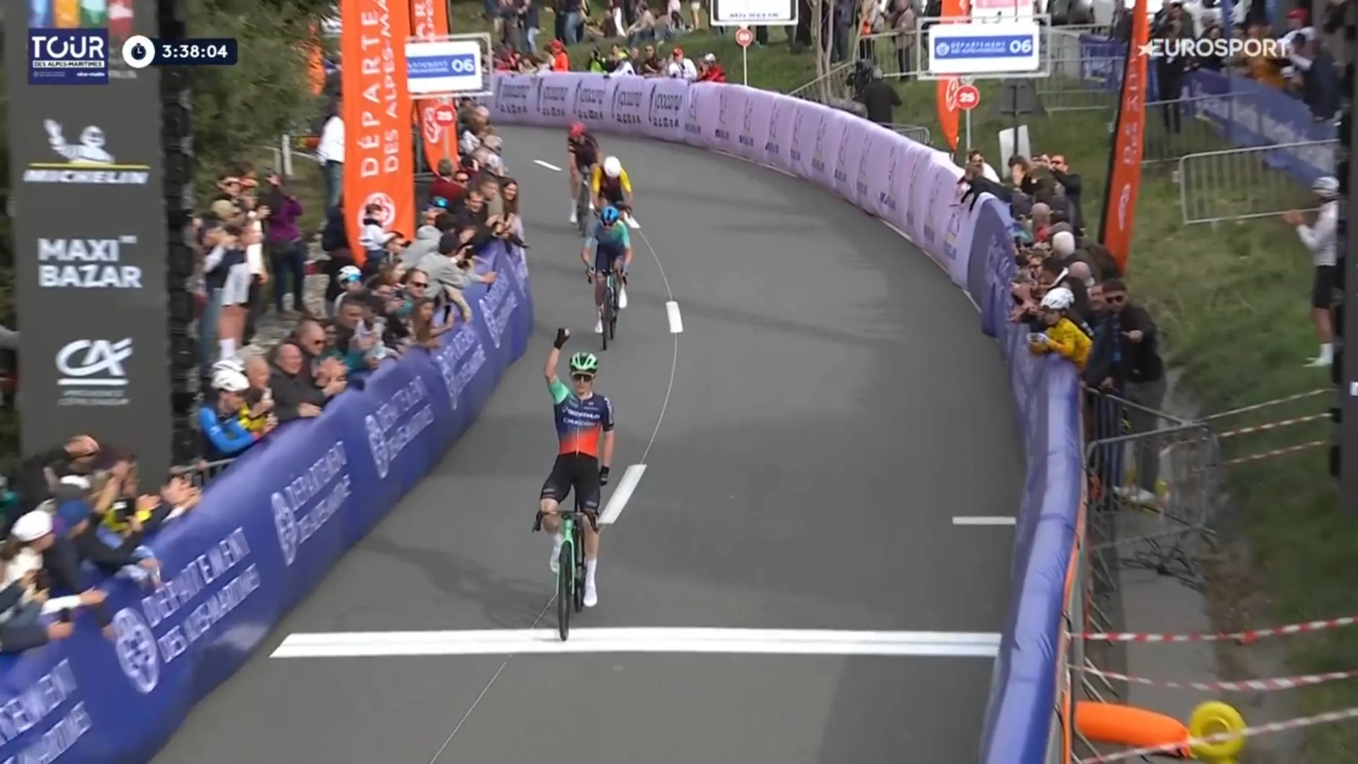 Ergebnisse Tour des Alpes-Maritimes 2026 | Paul Lapeira siegt vor Scaroni und dem Briten Simon Carr