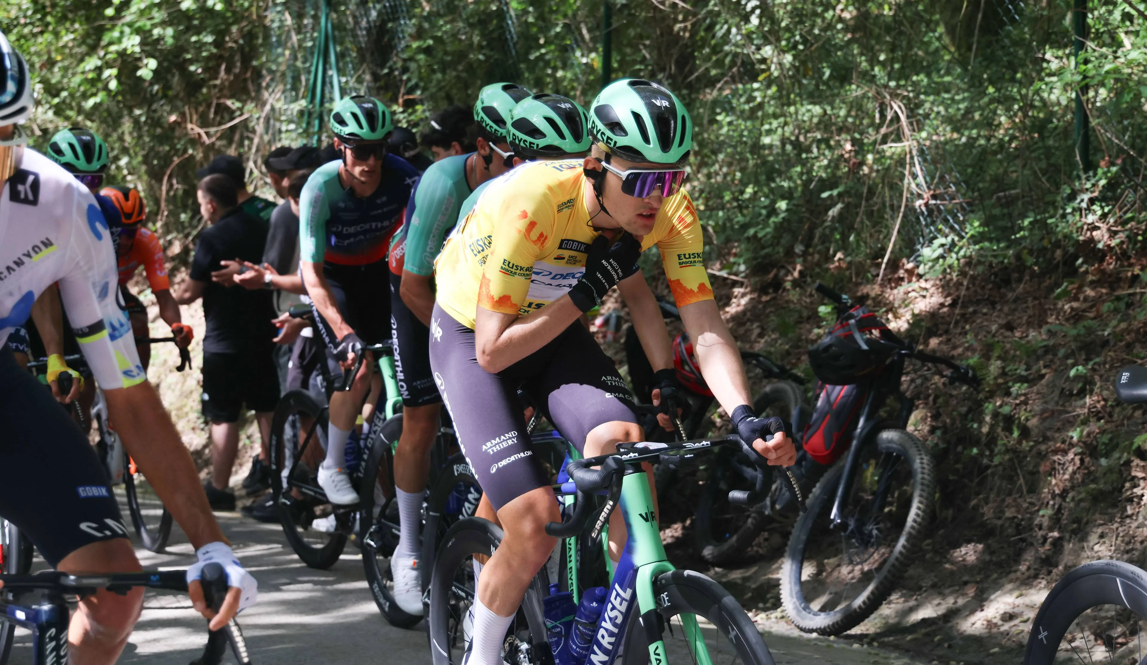 „Ich hatte nicht erwartet, dass er die Führung übernimmt …“ – Paul Seixas antizipiert Florian Lipowitz und Primoz Roglic perfekt